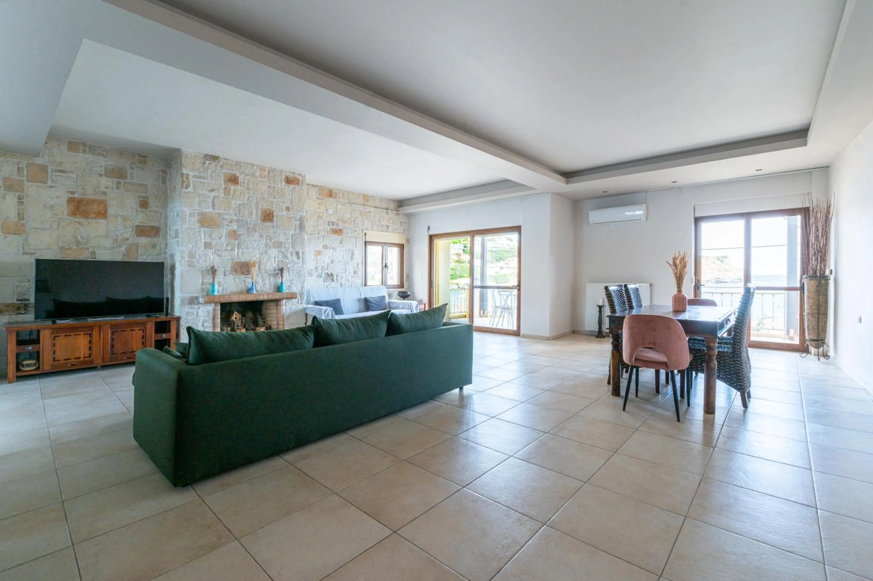 Apartment Villa Omega