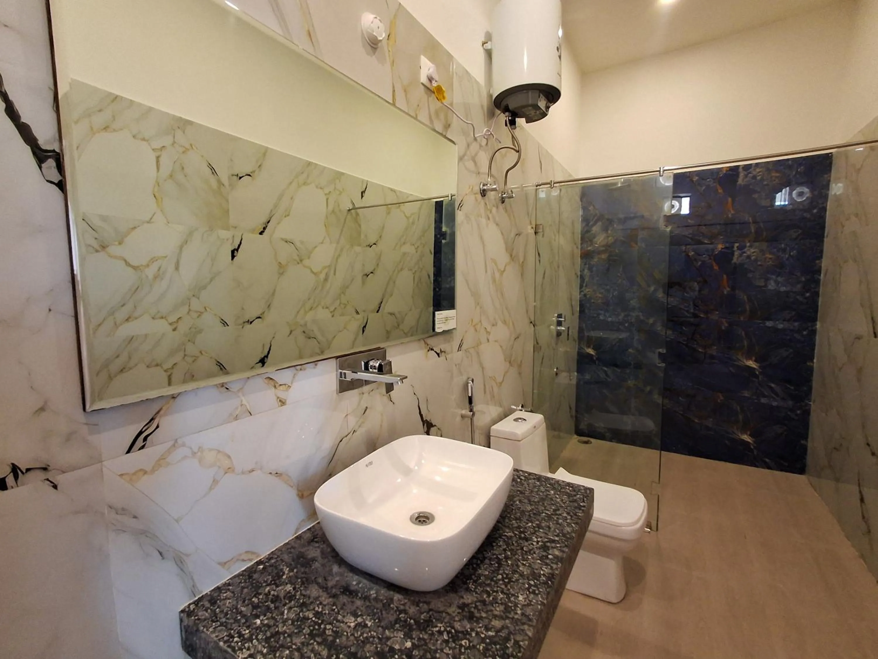 Shower in Orchard Hills Resorts