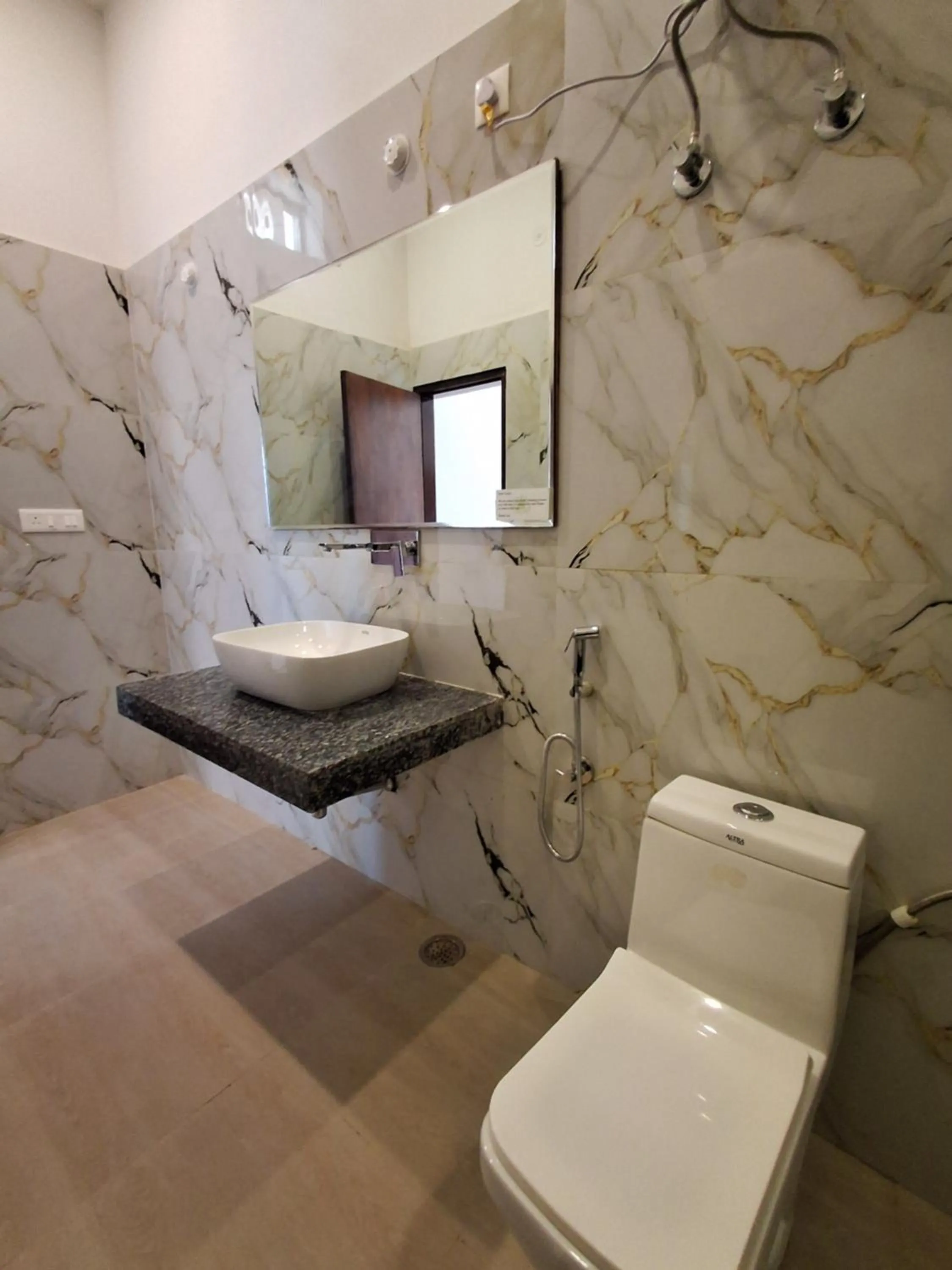 Shower in Orchard Hills Resorts