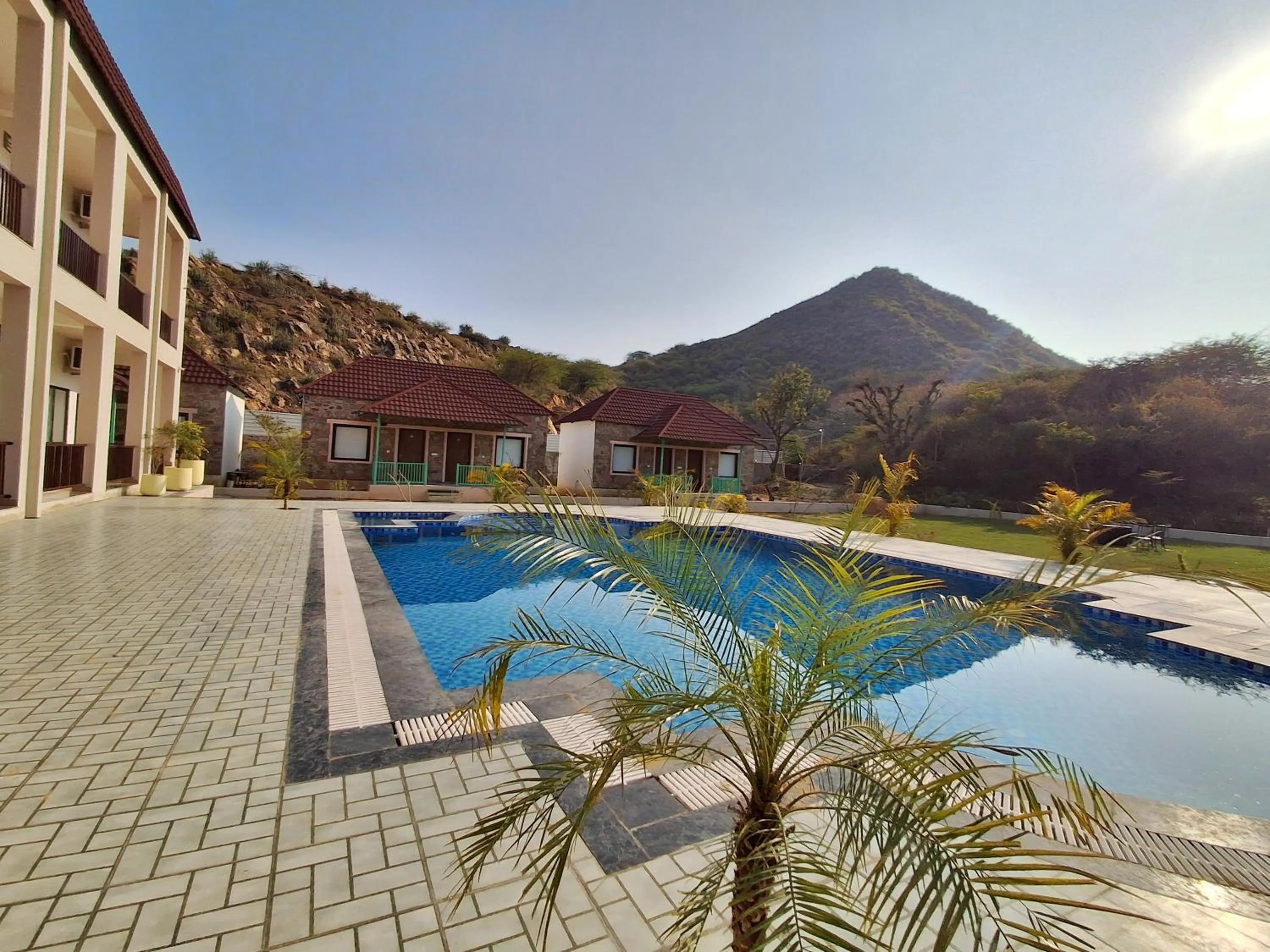 Swimming pool in Orchard Hills Resorts