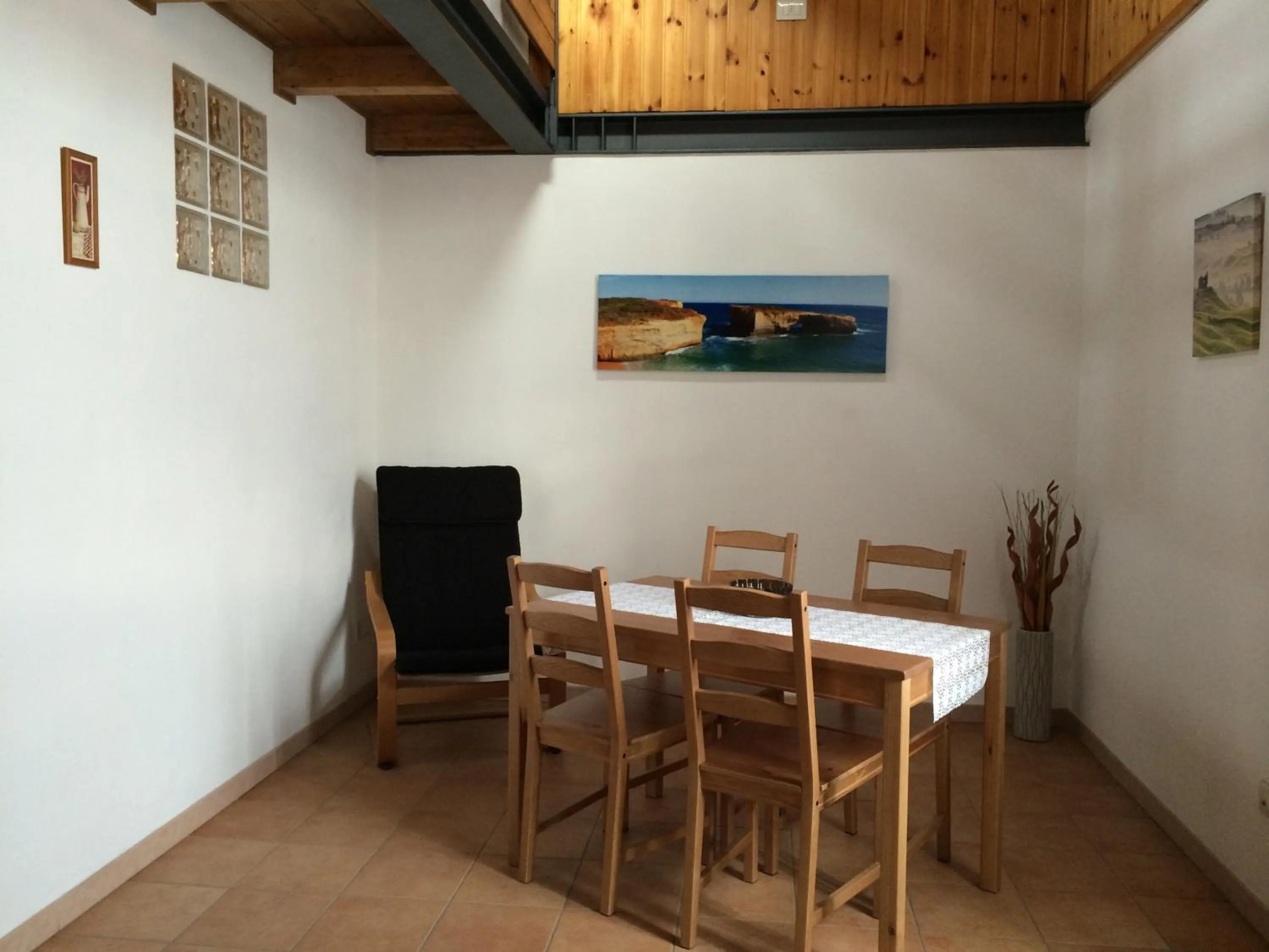 People in Le Camere Di Aladino