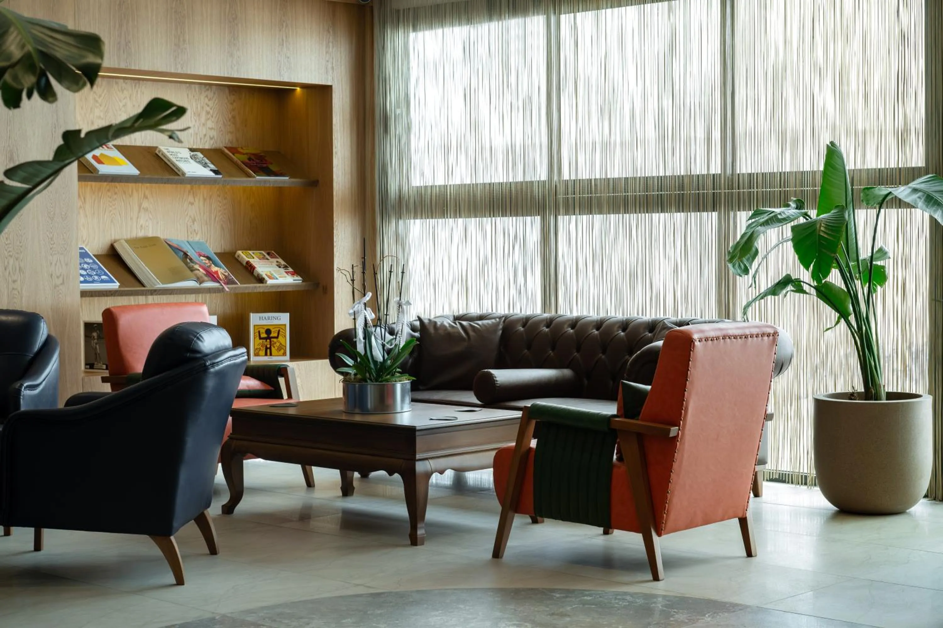 Library in Alves Hotel