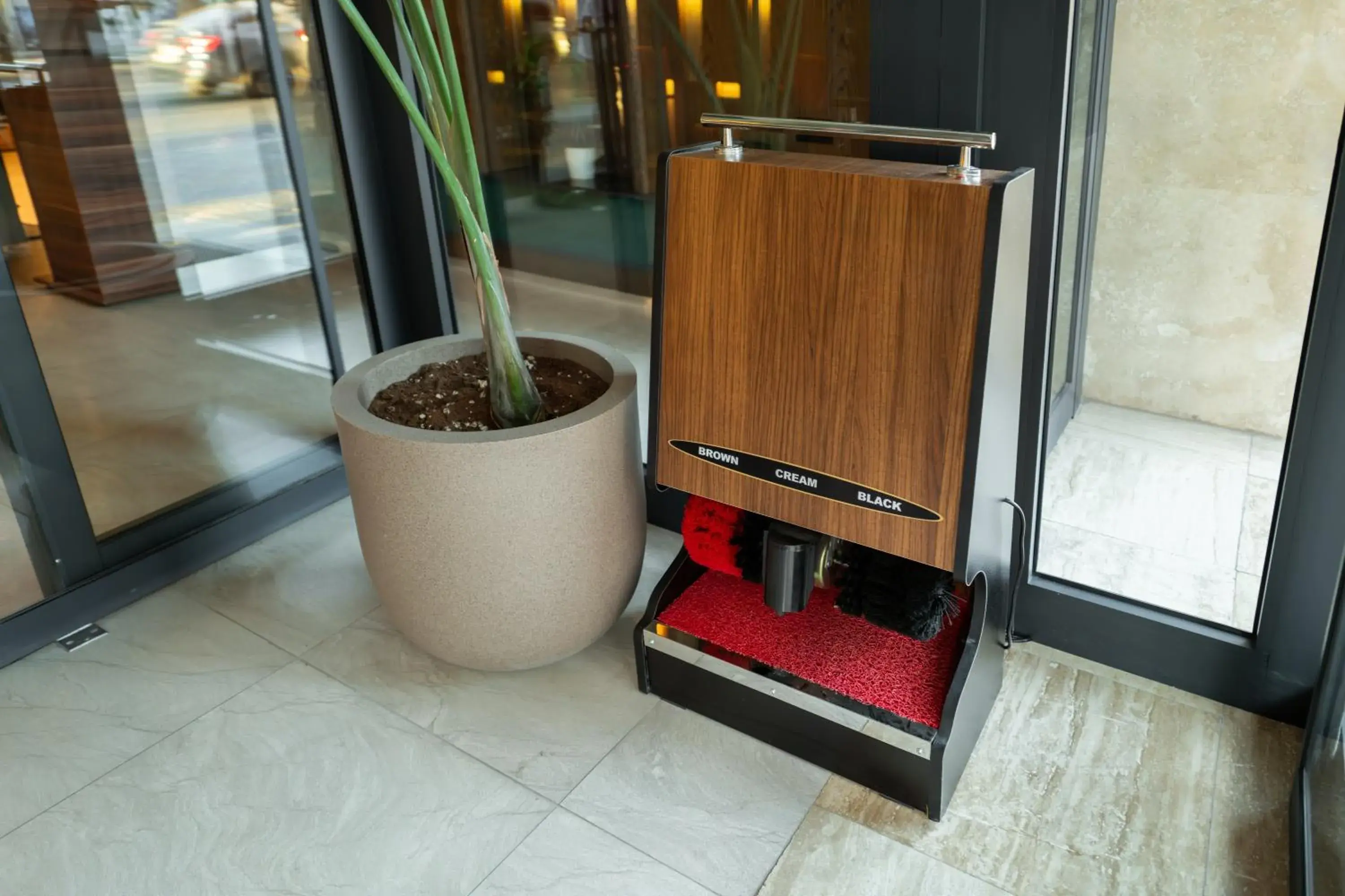 Facade/entrance in Alves Hotel Facade/entrance in Alves Hotel