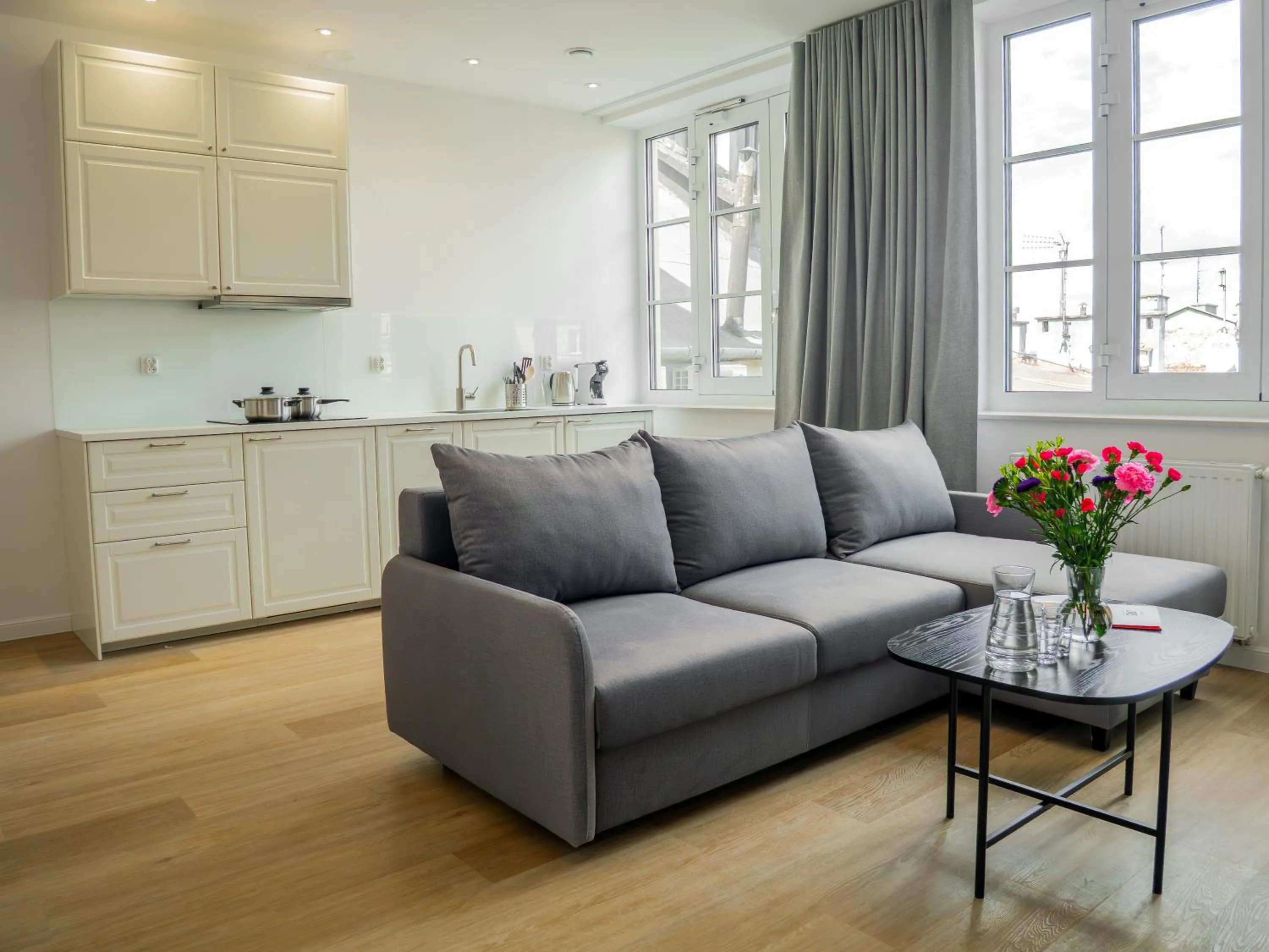 Kitchen or kitchenette in Długa 17 Residence