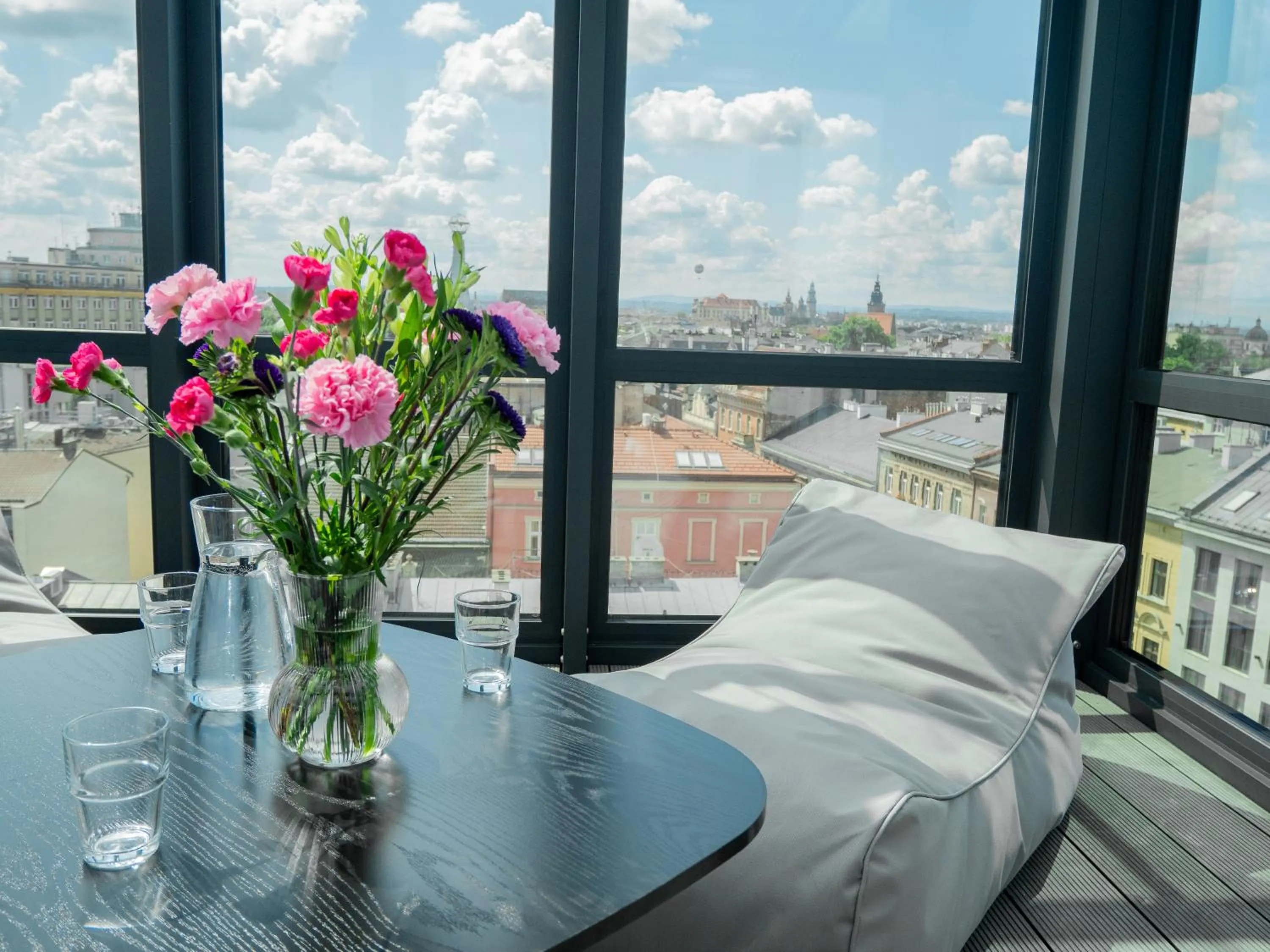 Balcony/Terrace in Długa 17 Residence
