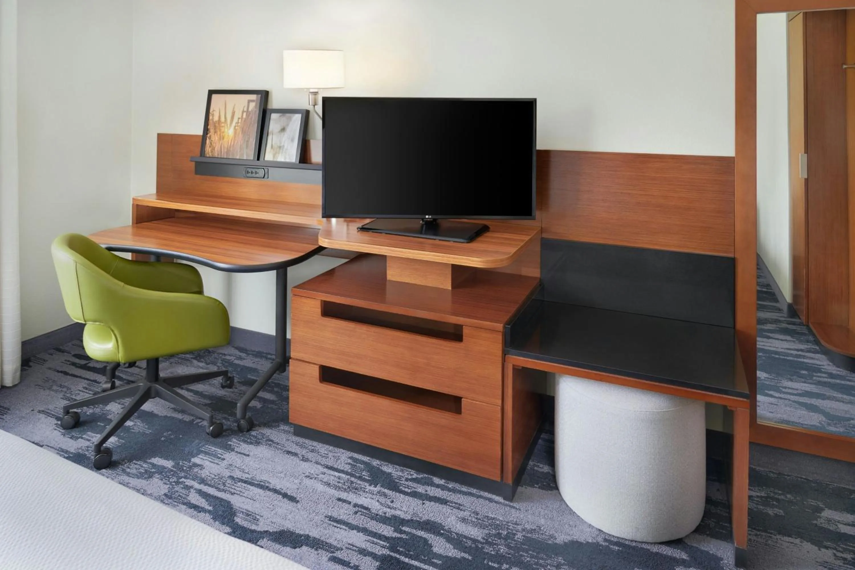 Photo of the whole room in Fairfield Inn & Suites by Marriott Reading Wyomissing