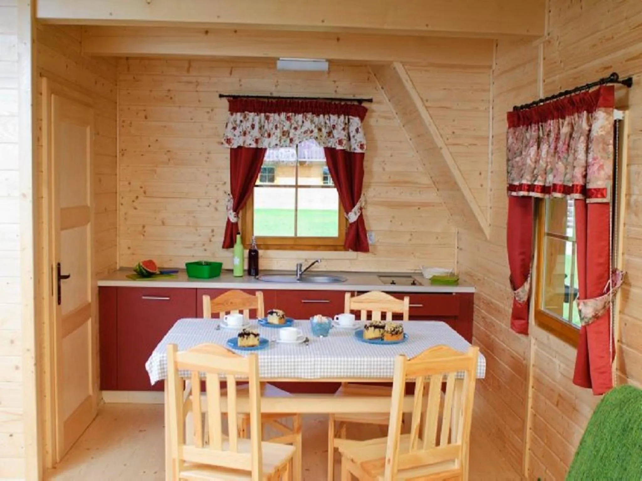 Dining area in Czocha Palace&Czocha Camping - OR Czocha