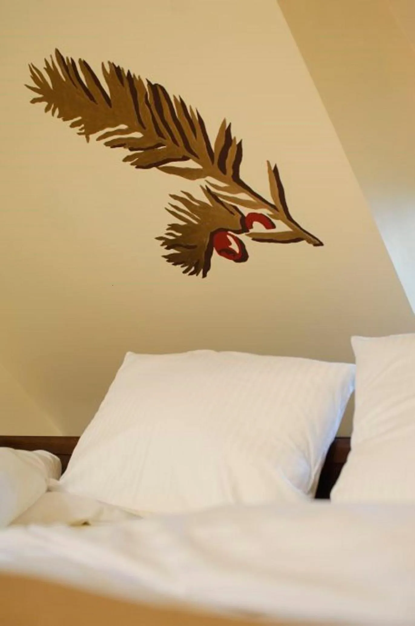 Decorative detail, Bed in Czocha Palace&Czocha Camping - OR Czocha