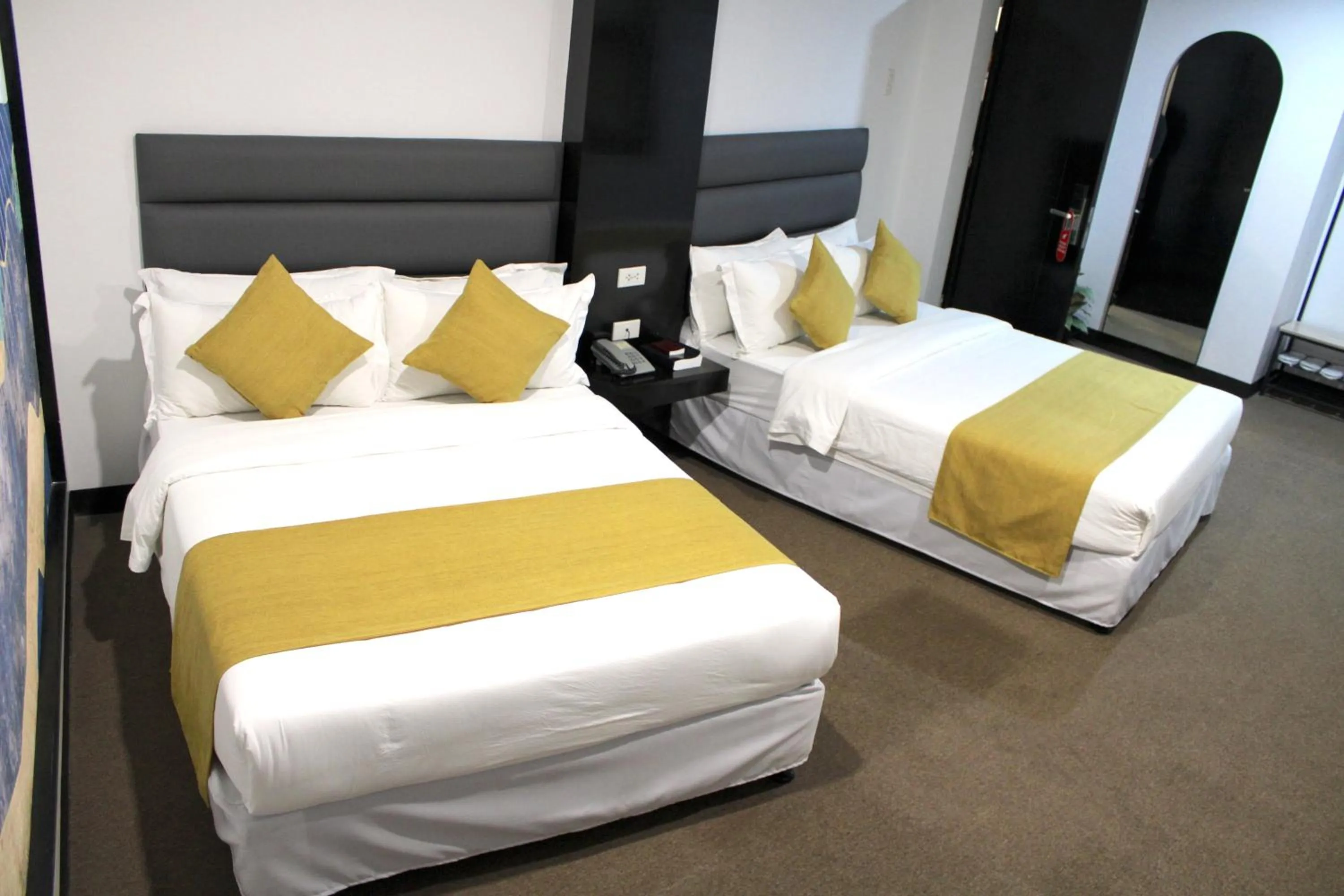 Bedroom, Bed in Dancenter Boss Hotel Near Clark International Airport