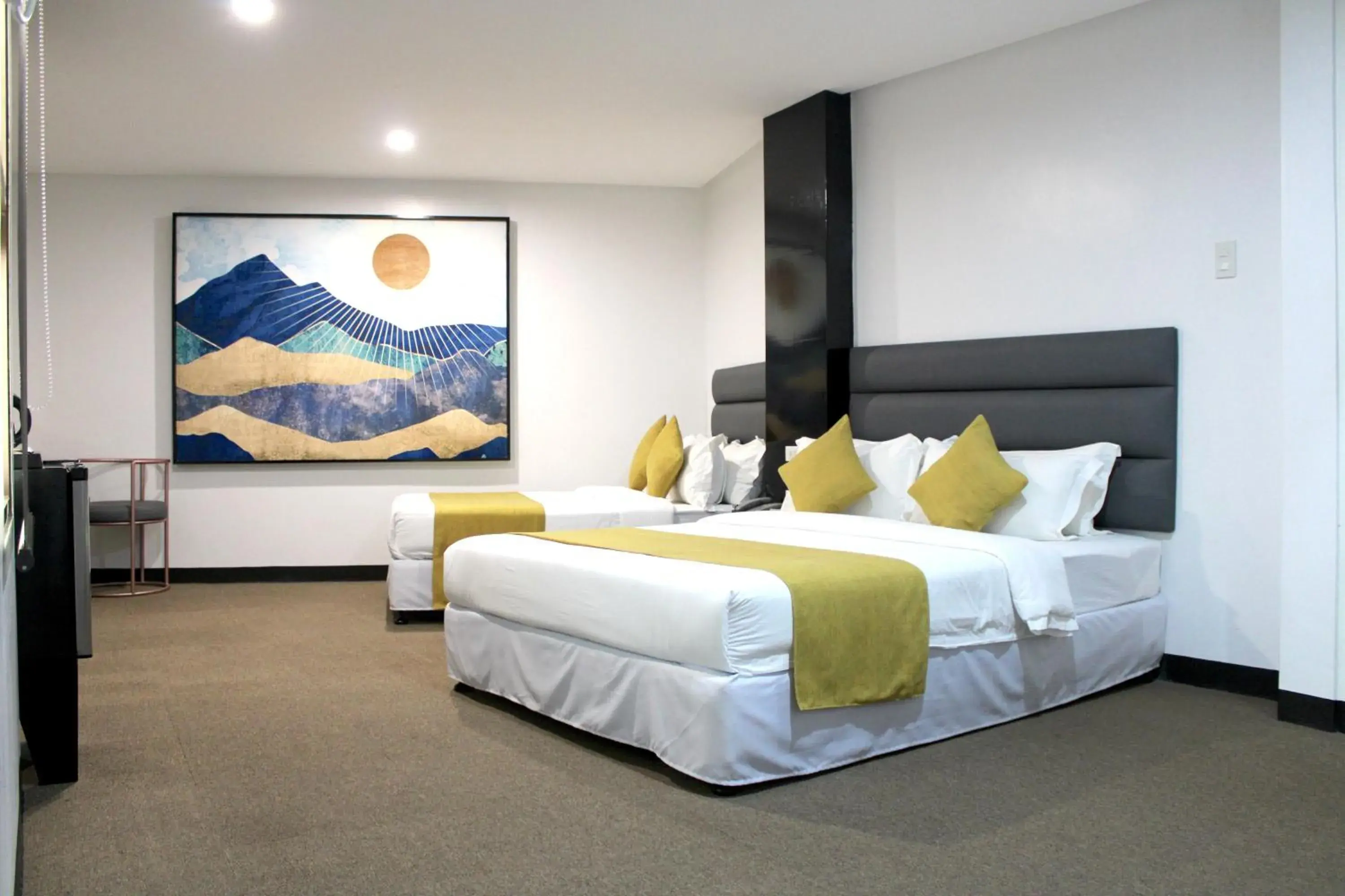 Family Suite in Dancenter Boss Hotel Angeles Family Suite in Dancenter Boss Hotel Angeles