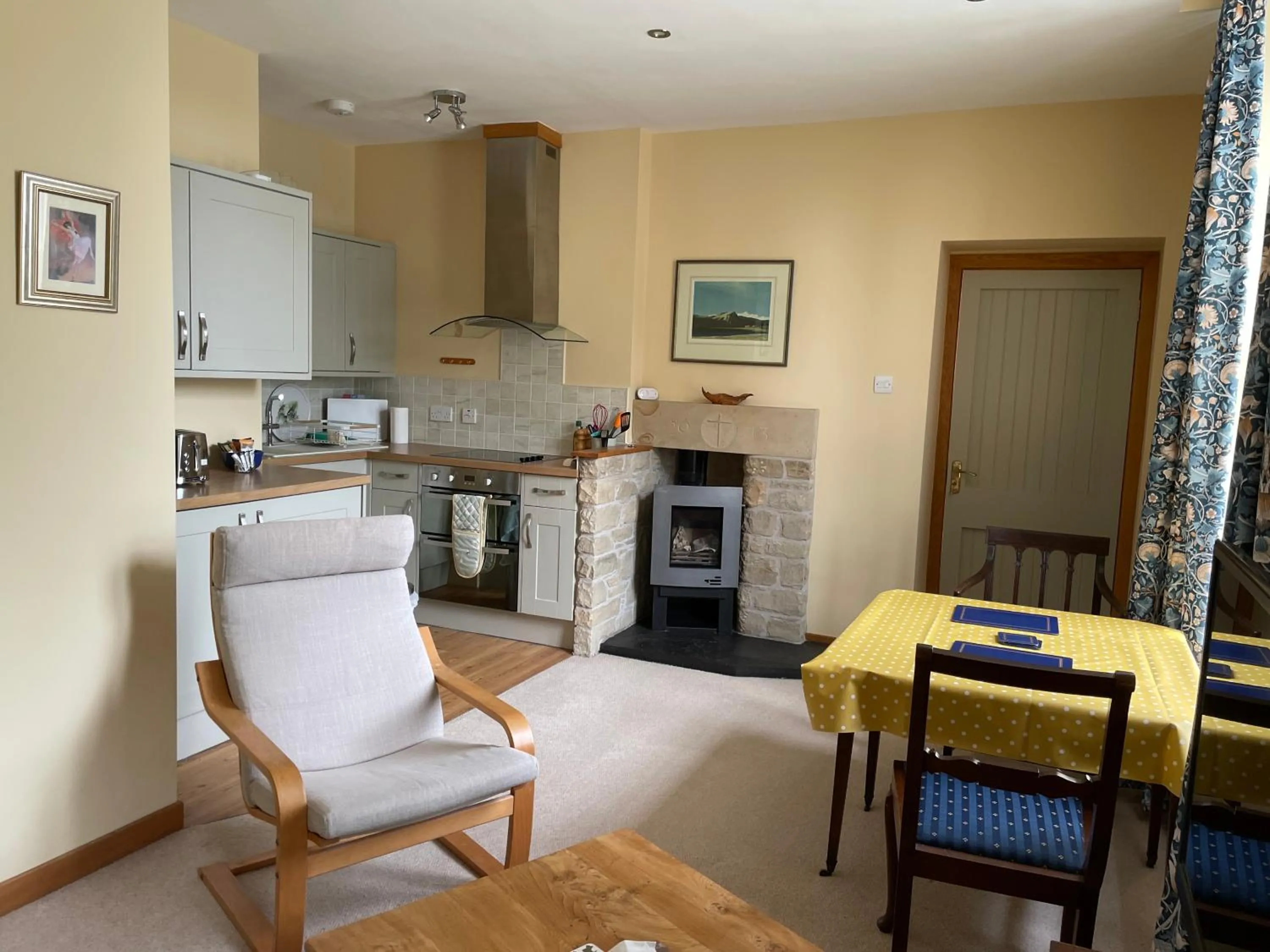 Coachman's at Claremont Cottage