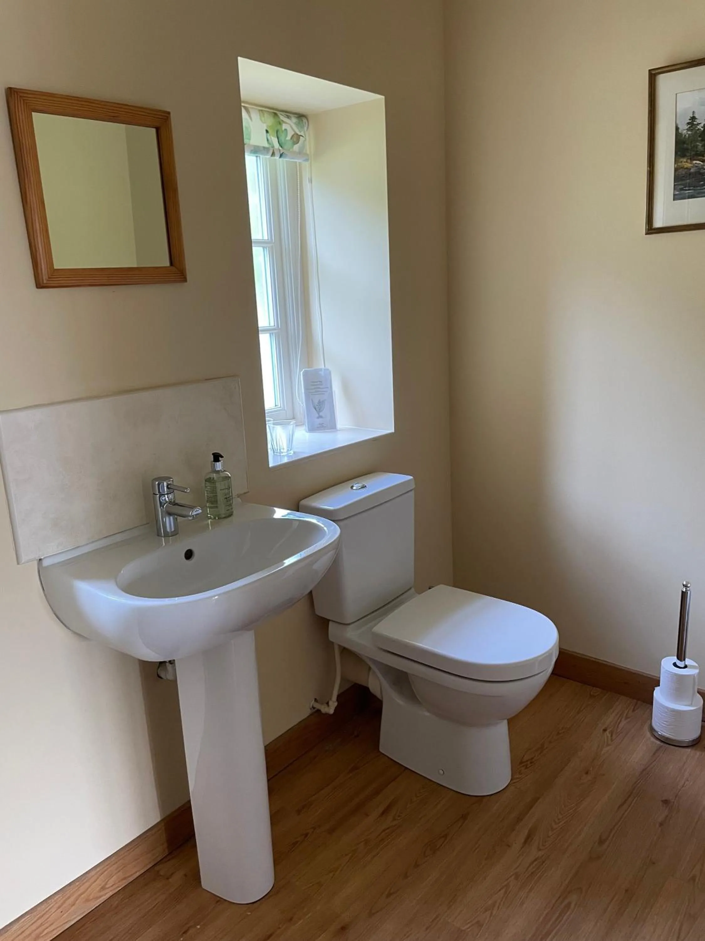 Coachman's at Claremont Cottage