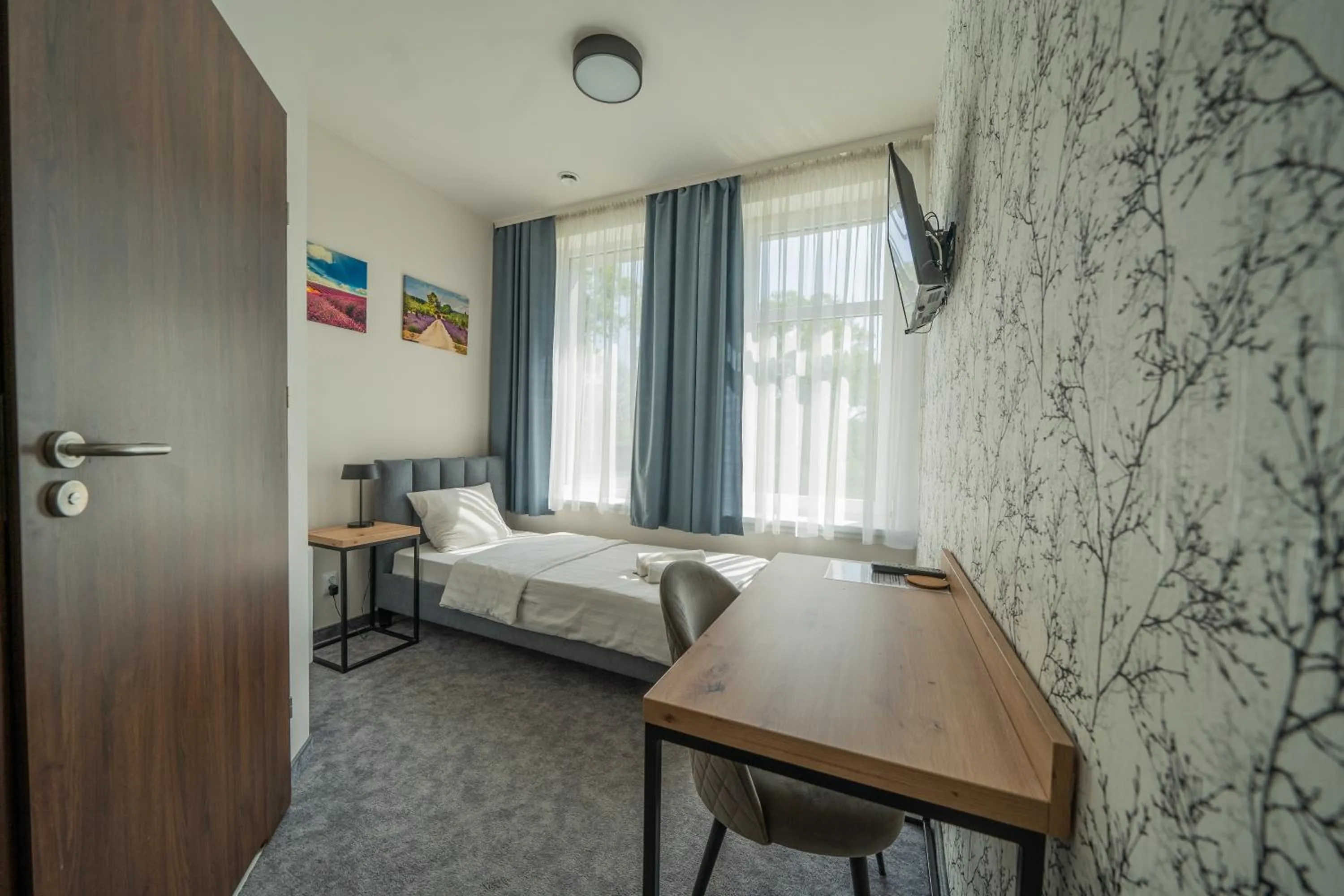 Photo of the whole room, Bed in Kelman Inn Global Nowa Sól