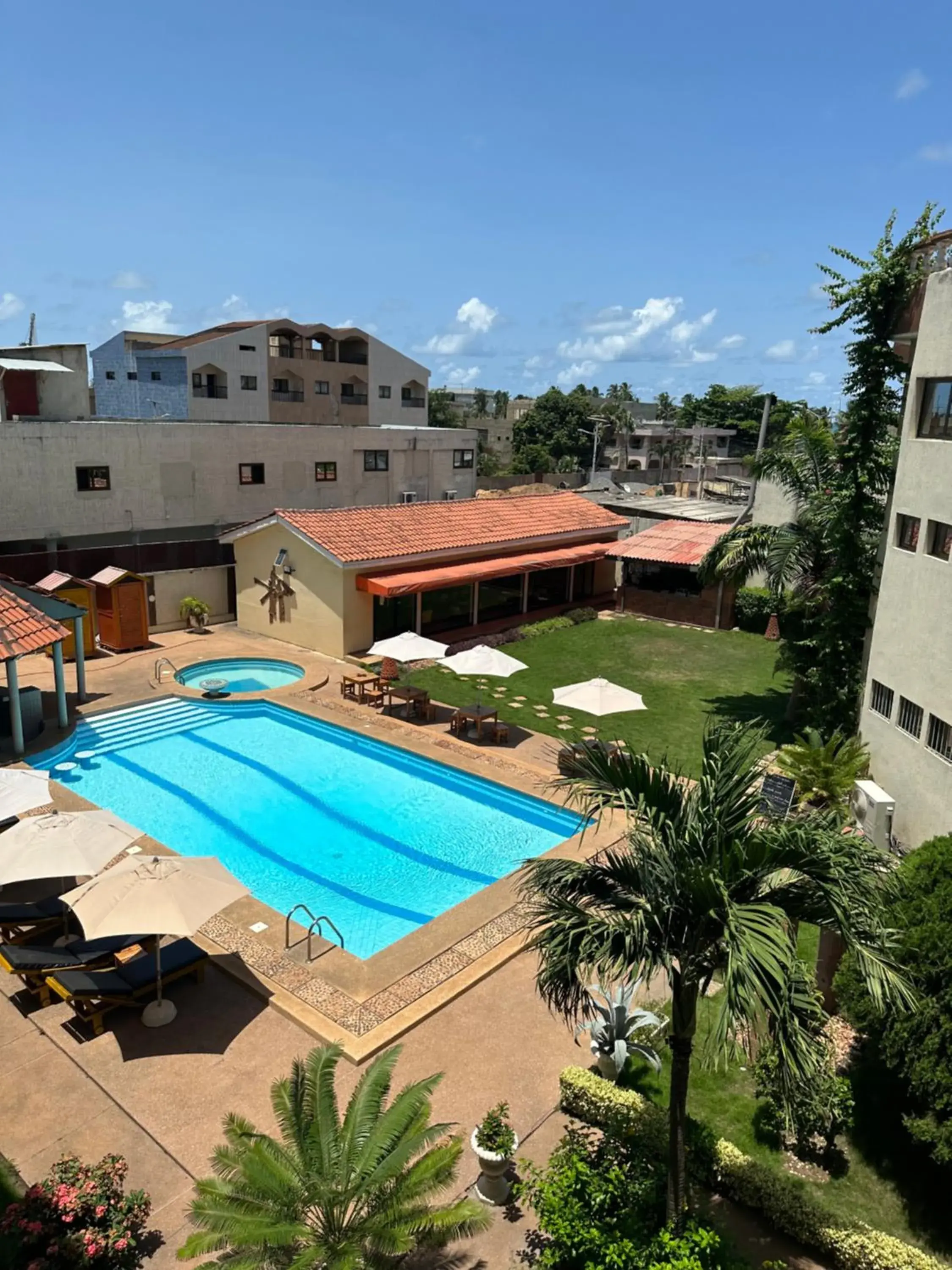 Swimming pool in Hotel le Pelican Swimming pool in Hotel le Pelican