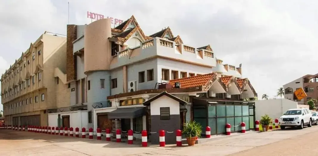 Property building in Hotel le Pelican Property building in Hotel le Pelican