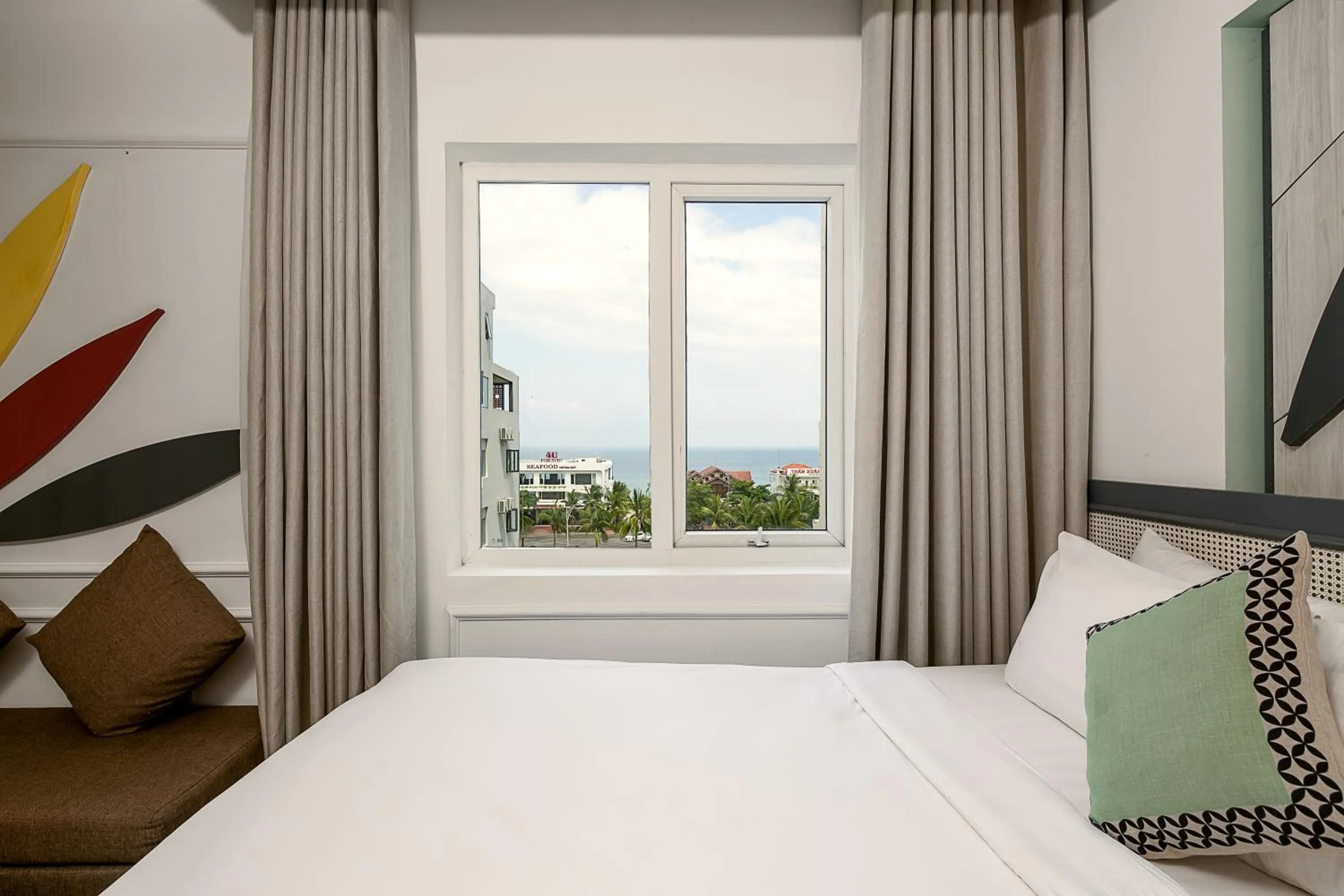 View (from property/room), Bed in Le House Boutique Hotel - 100m to the beach