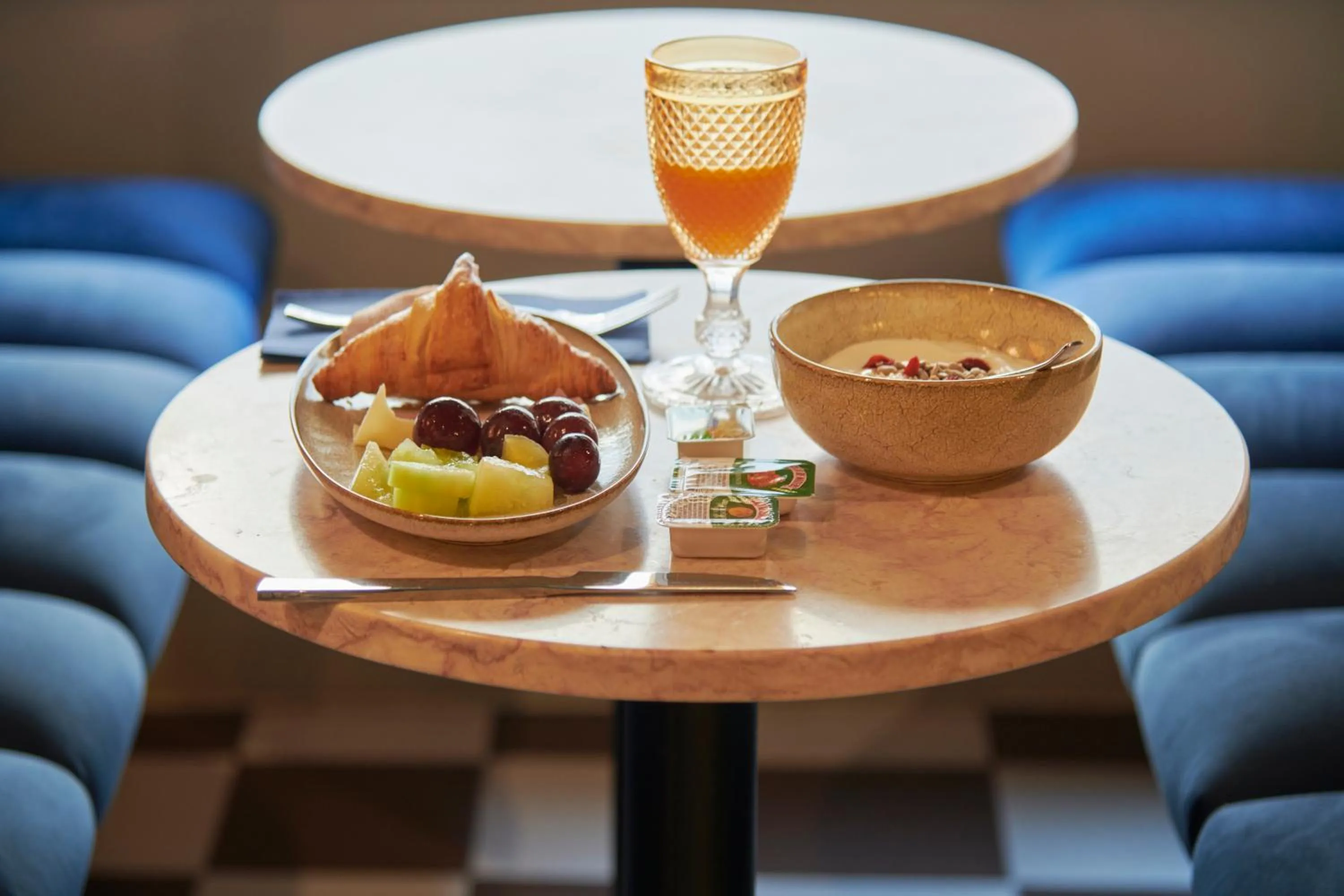 Buffet breakfast in Casa do Mercado Lisboa