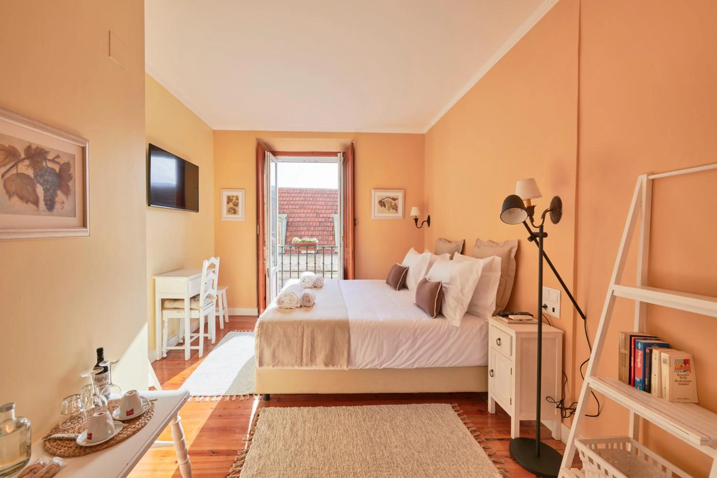 Bathroom, Bed in Casa do Mercado Lisboa