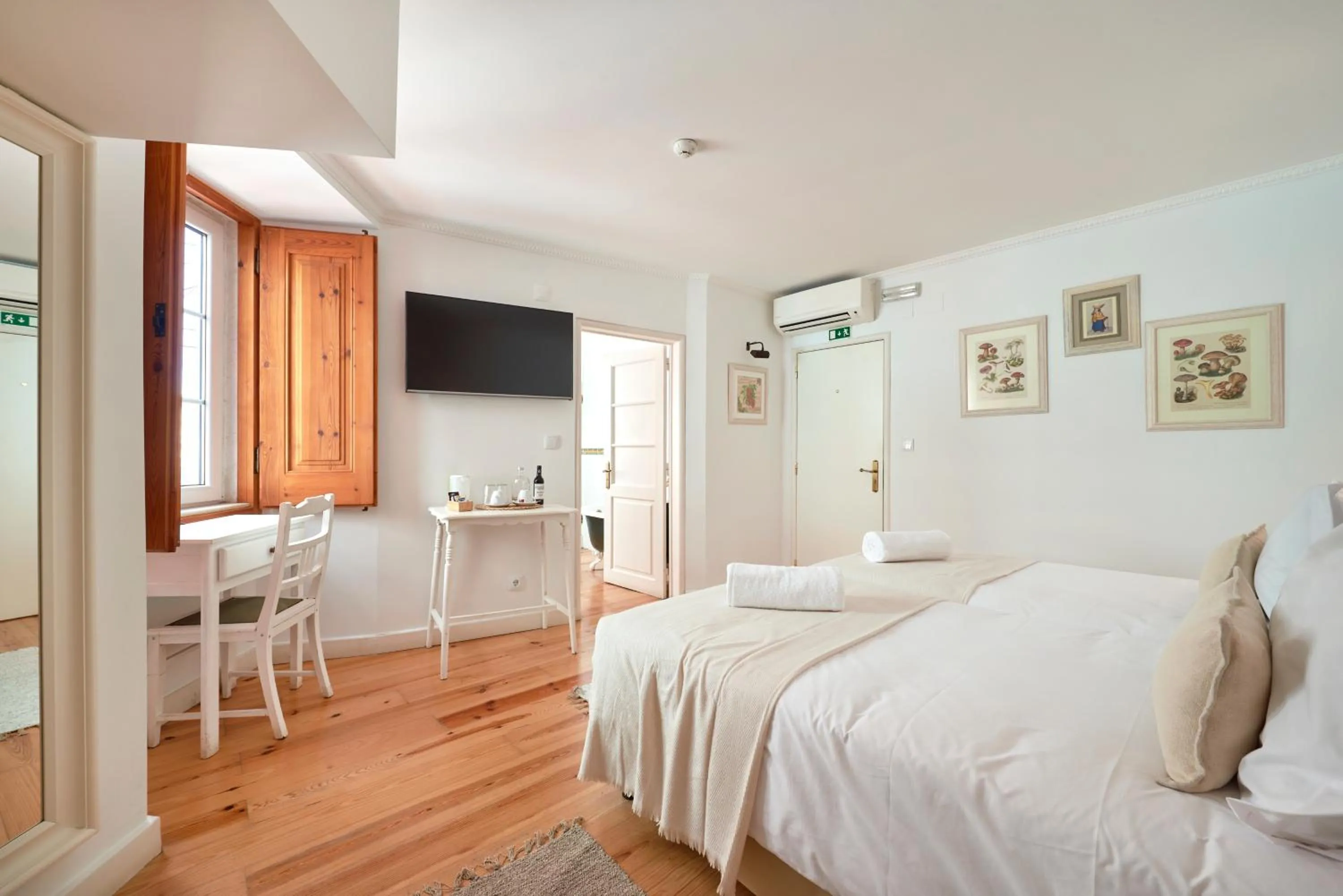 TV and multimedia, Bed in Casa do Mercado Lisboa