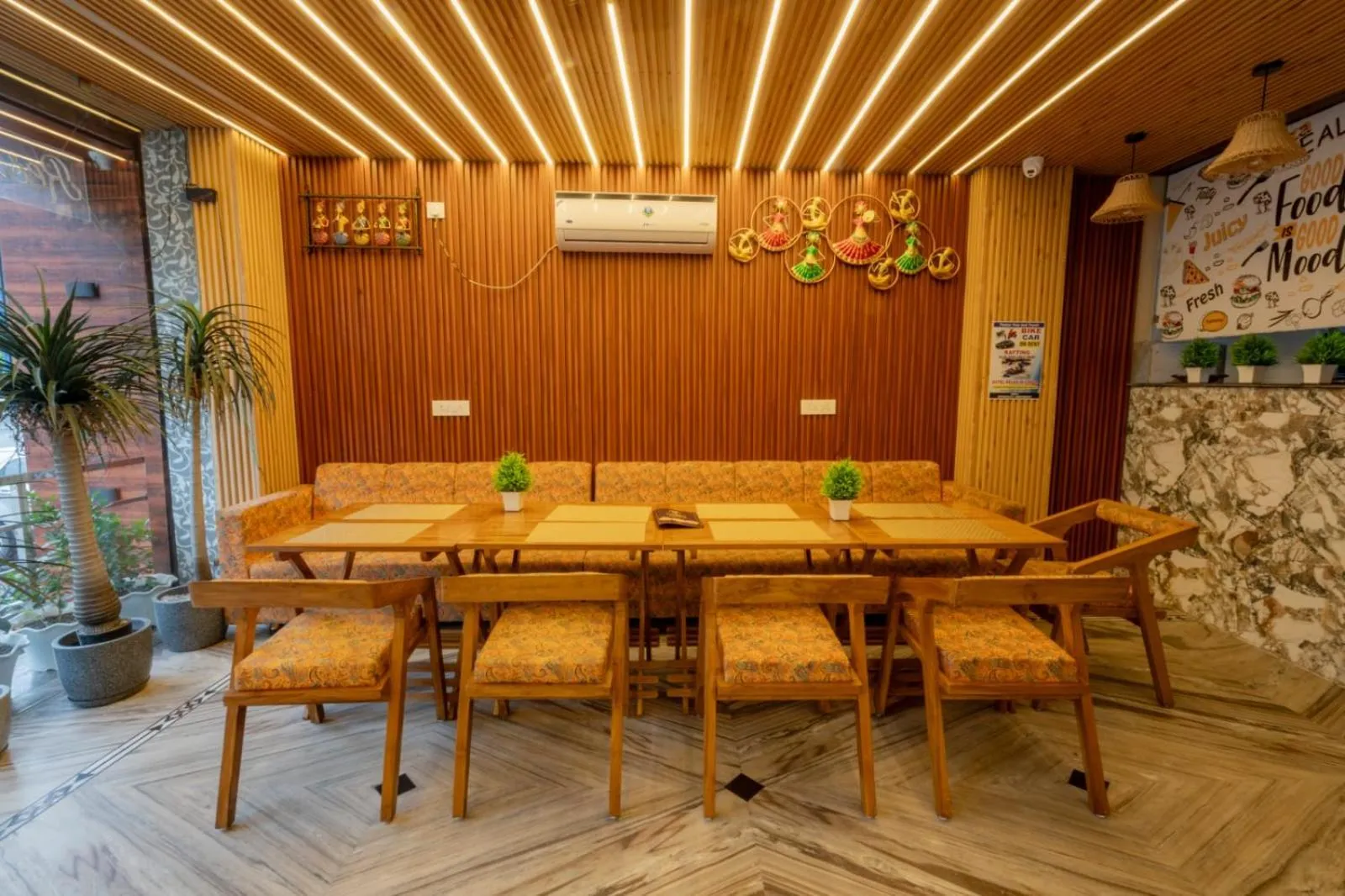 Seating area in Hotel Relax Inn Ganga Rishikesh