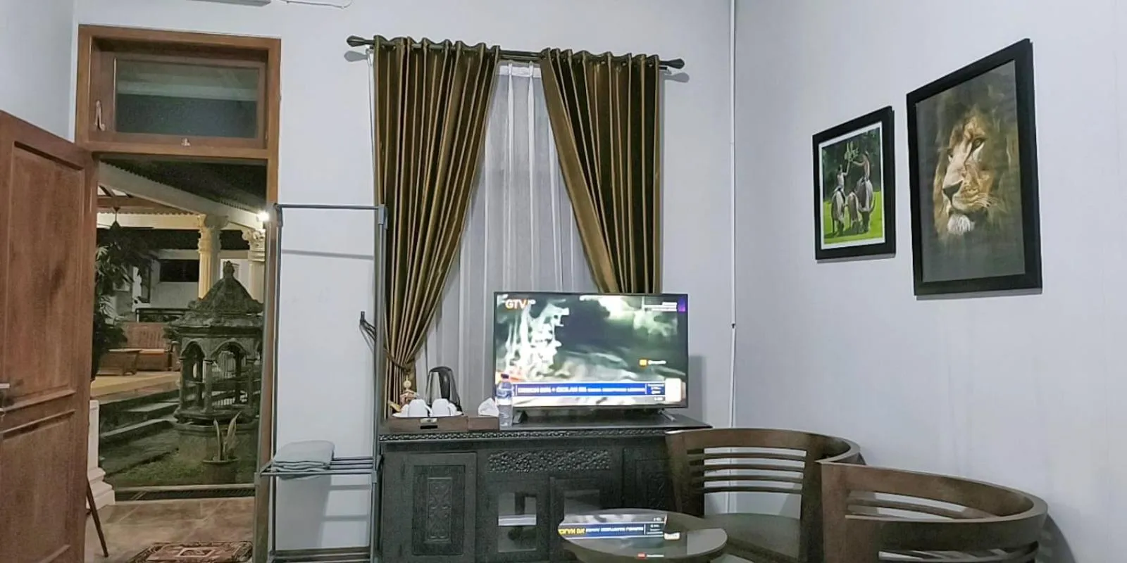 TV and multimedia in Omah Keniten Prambanan