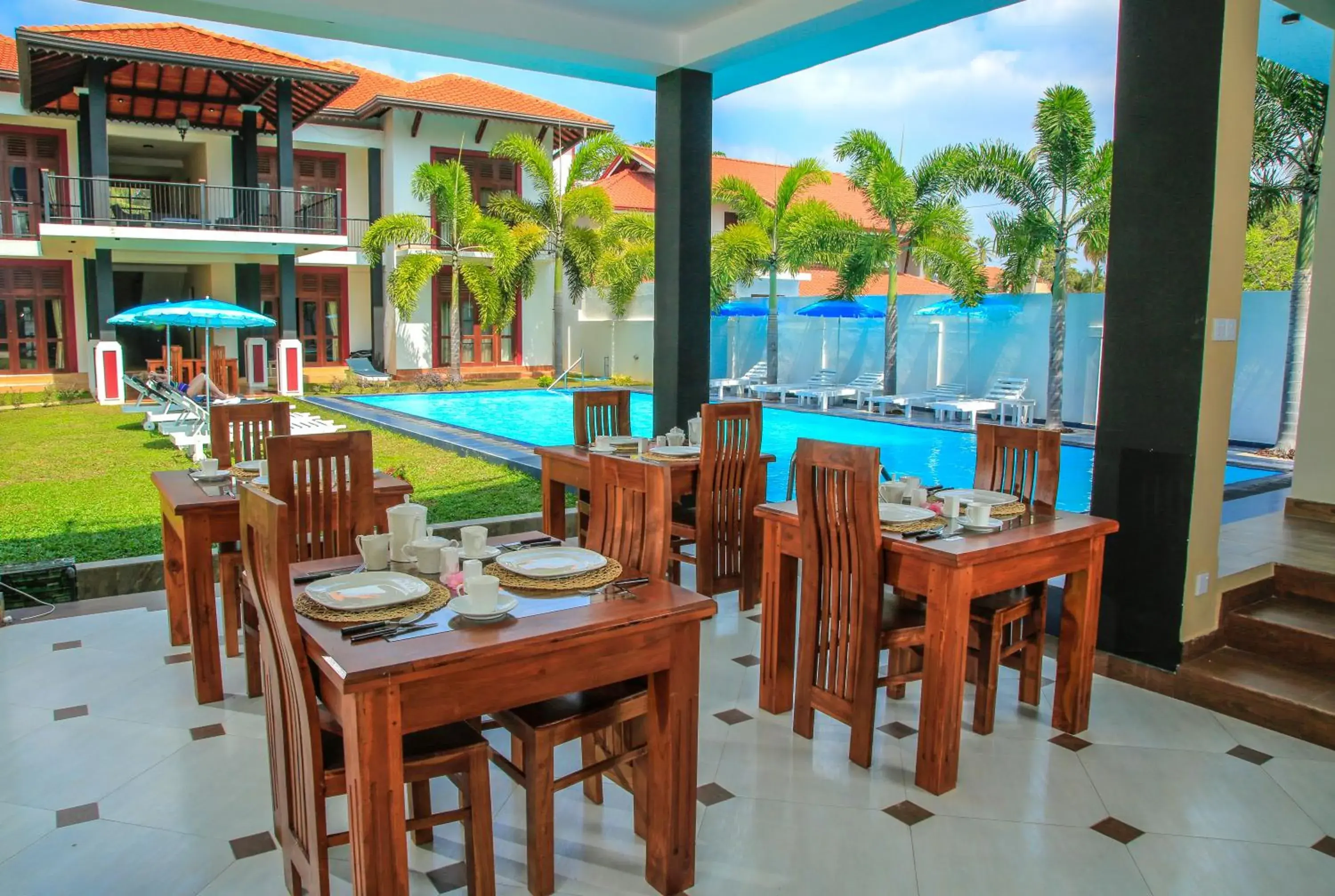 Restaurant/places to eat in Christima Residence Restaurant/places to eat in Christima Residence