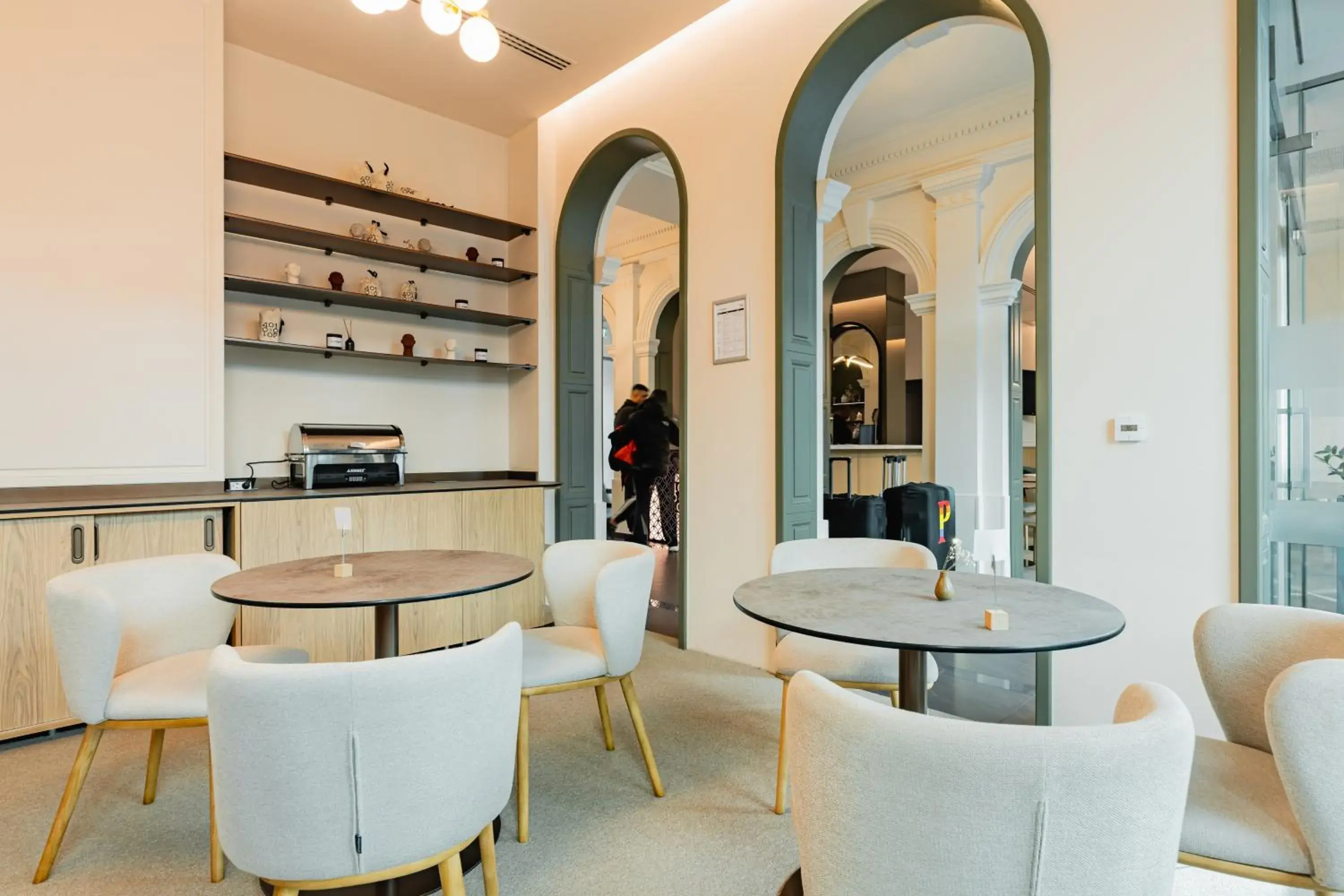 Restaurant/places to eat in FortyPlusOne Hotel Vienna Restaurant/places to eat in FortyPlusOne Hotel Vienna