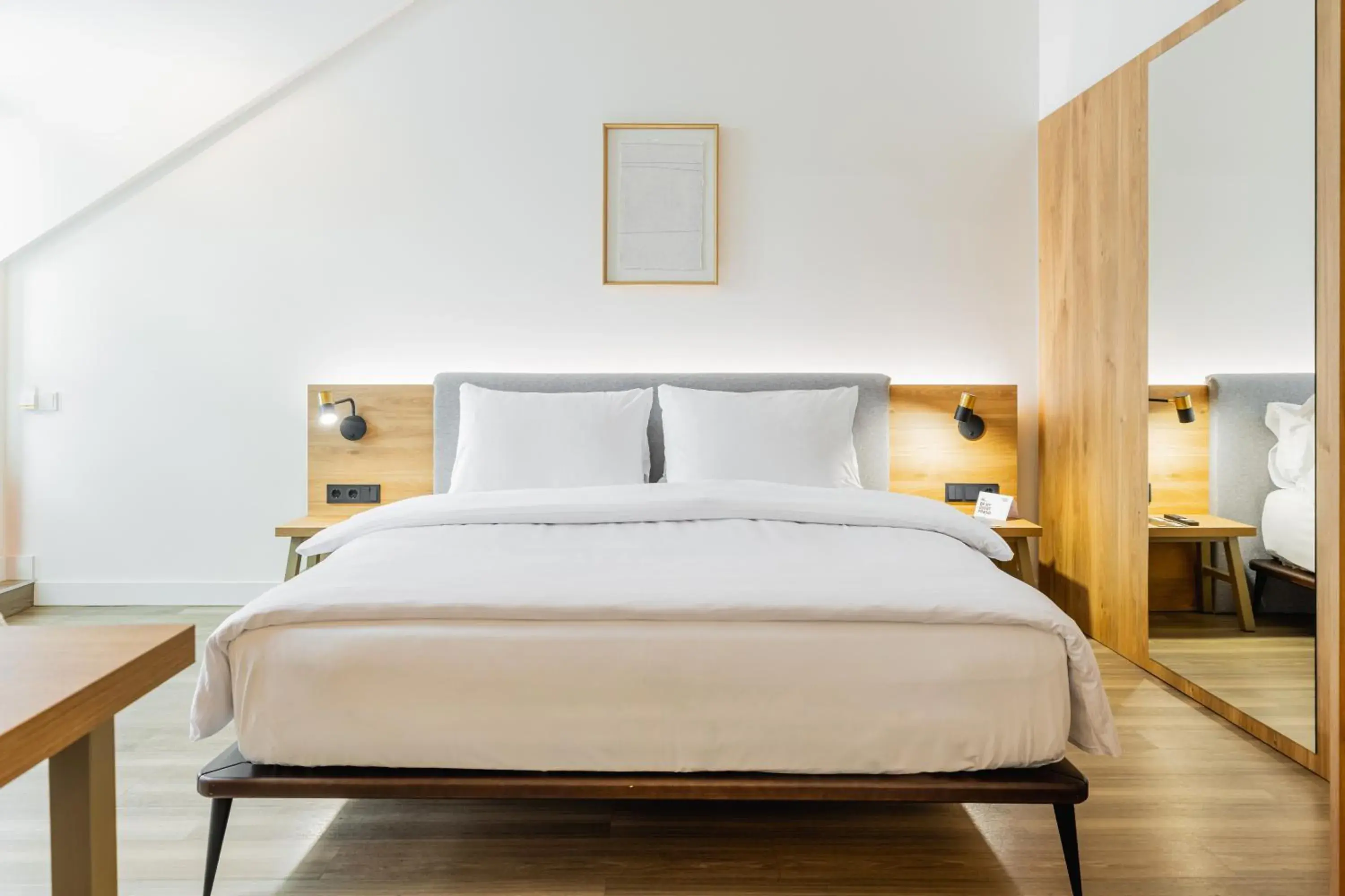 Bed in FortyPlusOne Hotel Vienna Bed in FortyPlusOne Hotel Vienna