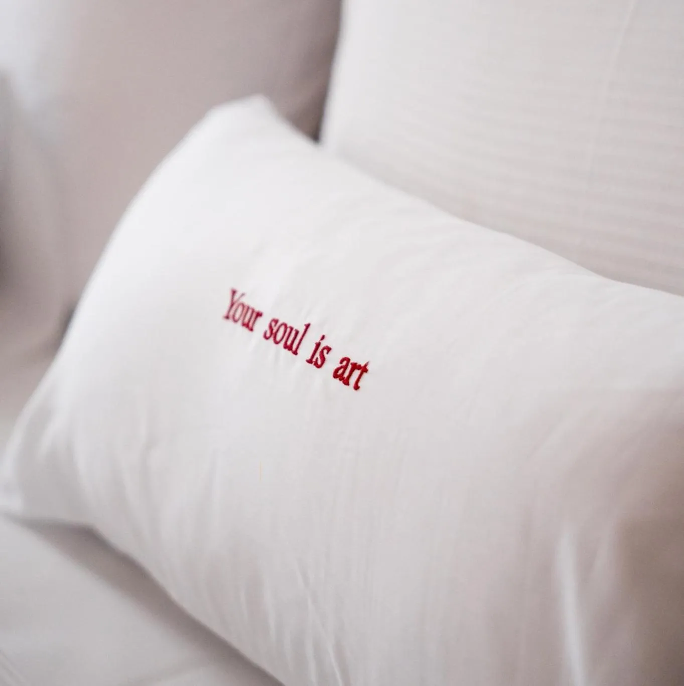 Bed in FortyPlusOne Hotel Vienna