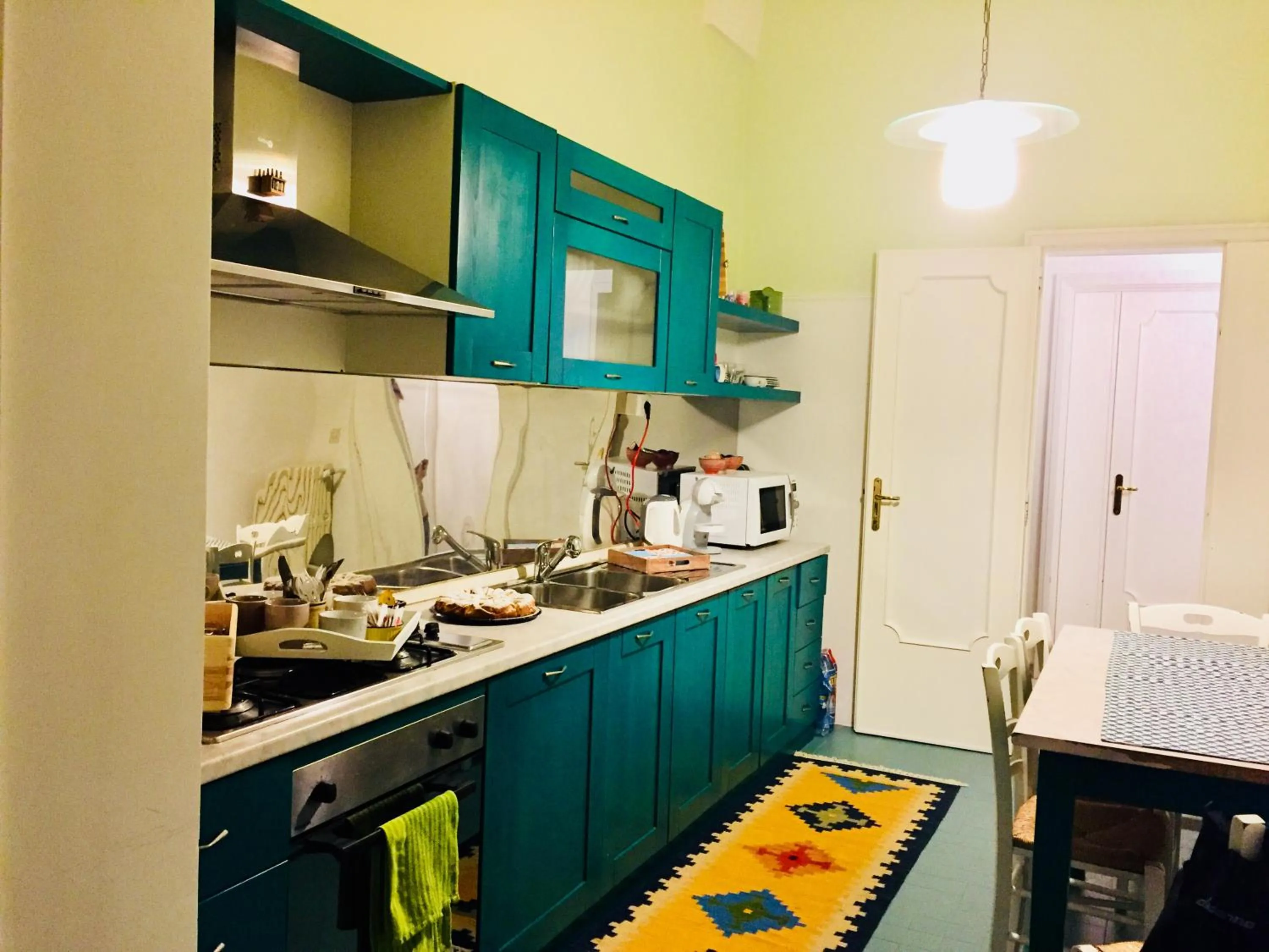 Communal kitchen in Le Tre Civette