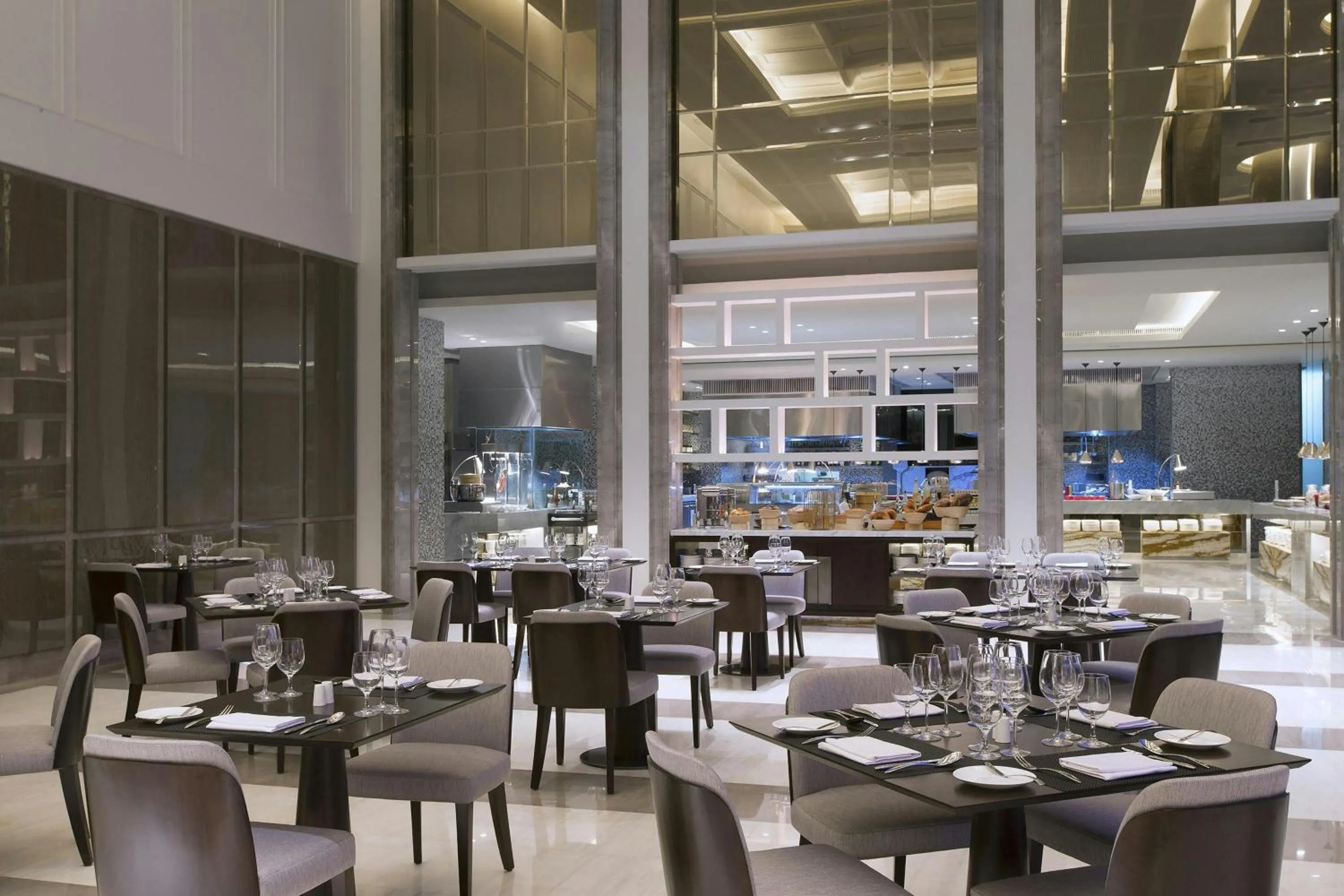 Restaurant/places to eat in Sheraton Grand Jakarta Gandaria City Hotel