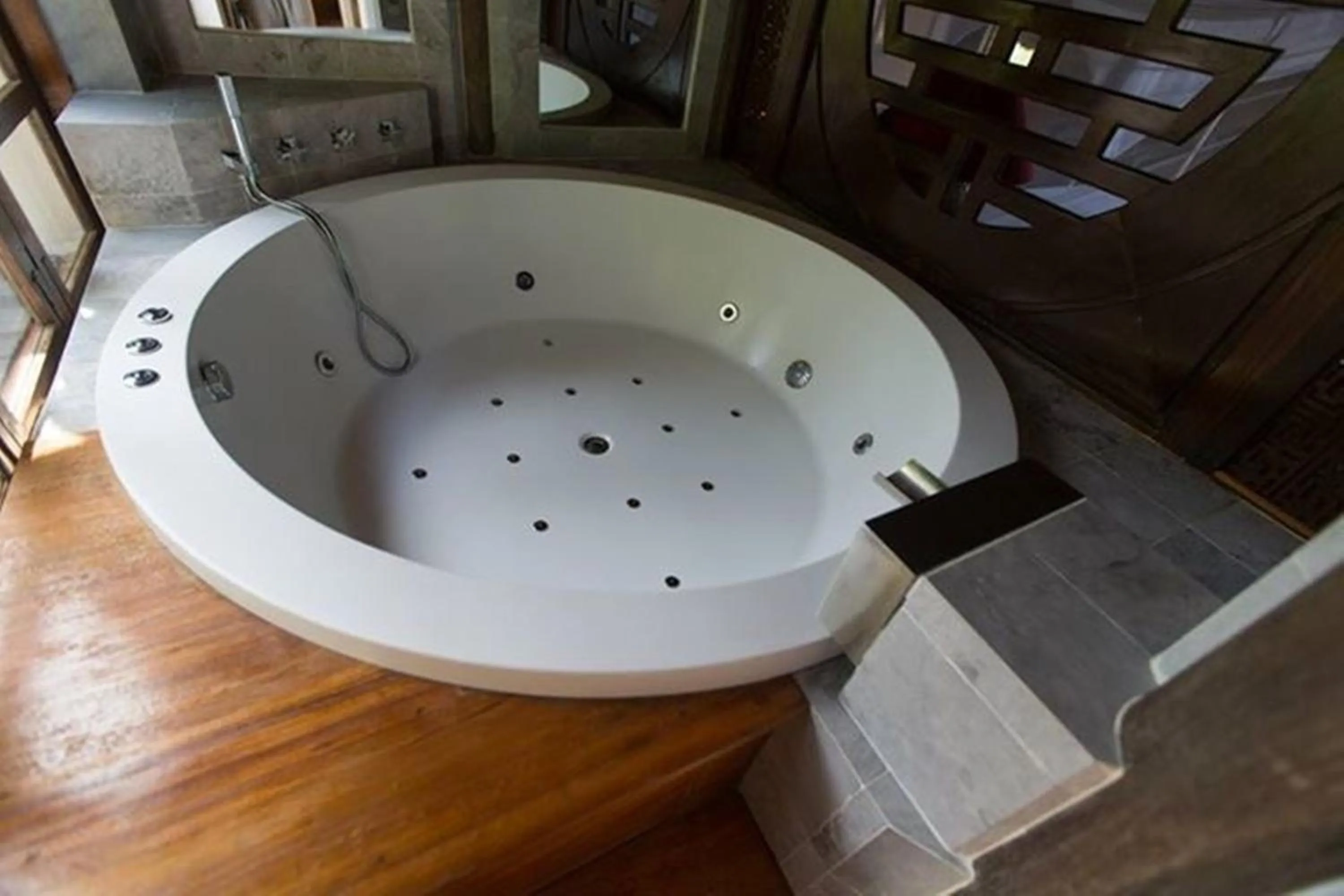 Bathroom in Villa Louise Hue Beach Boutique Hotel