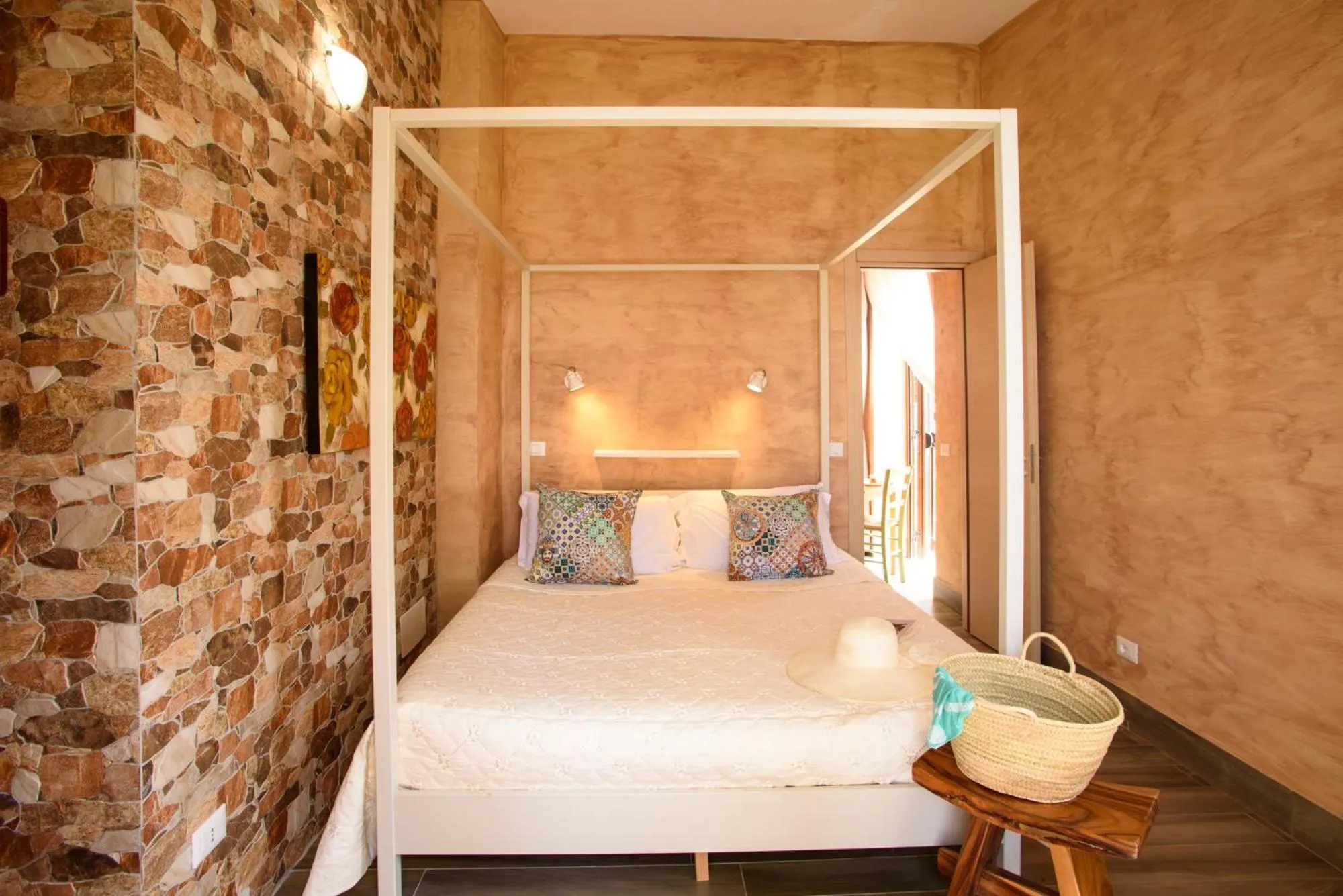 Bedroom, Bed in Case Di Latomie