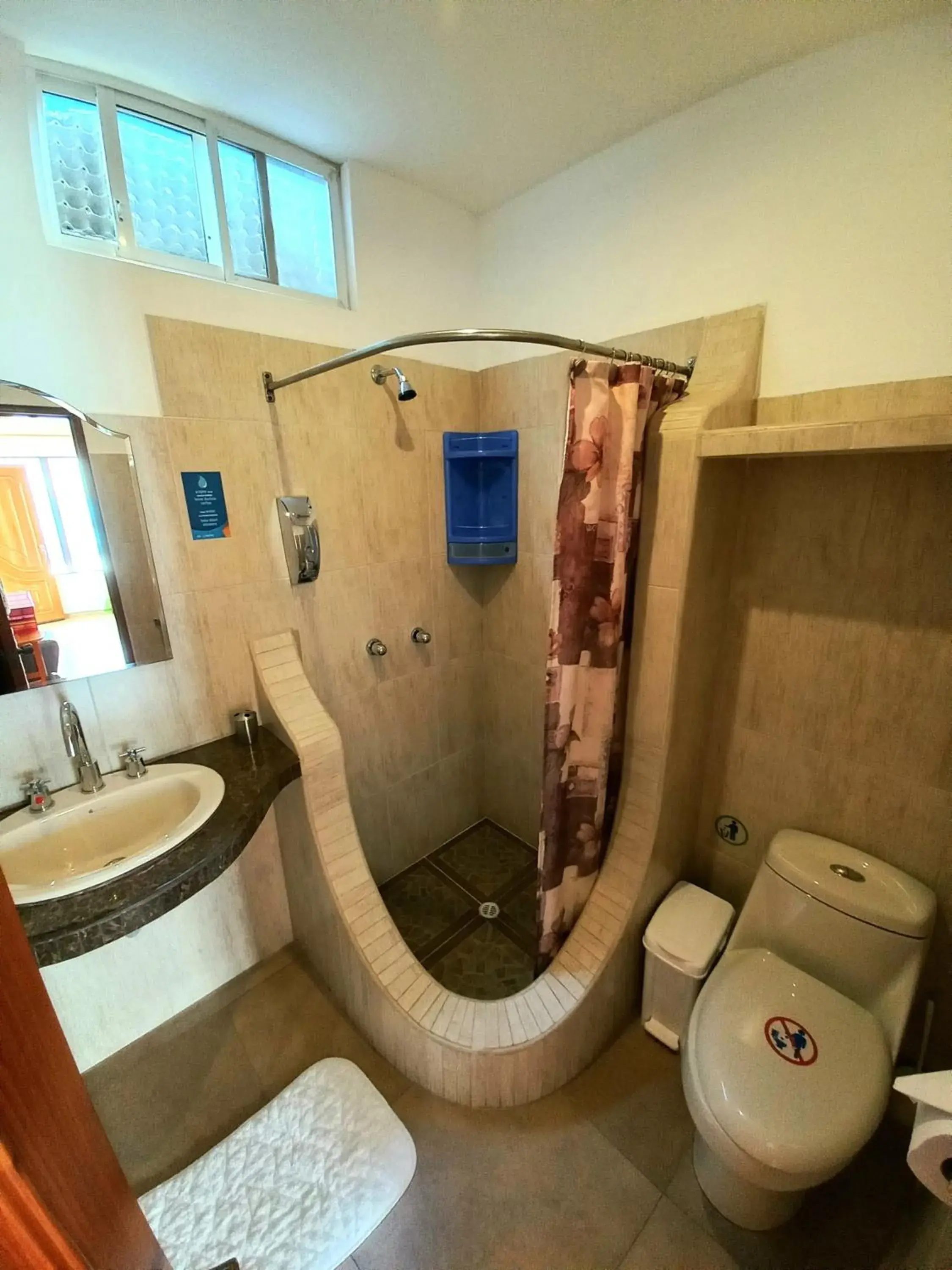 Twin Room - single occupancy in Galápagos Eco Friendly Twin Room - single occupancy in Galápagos Eco Friendly