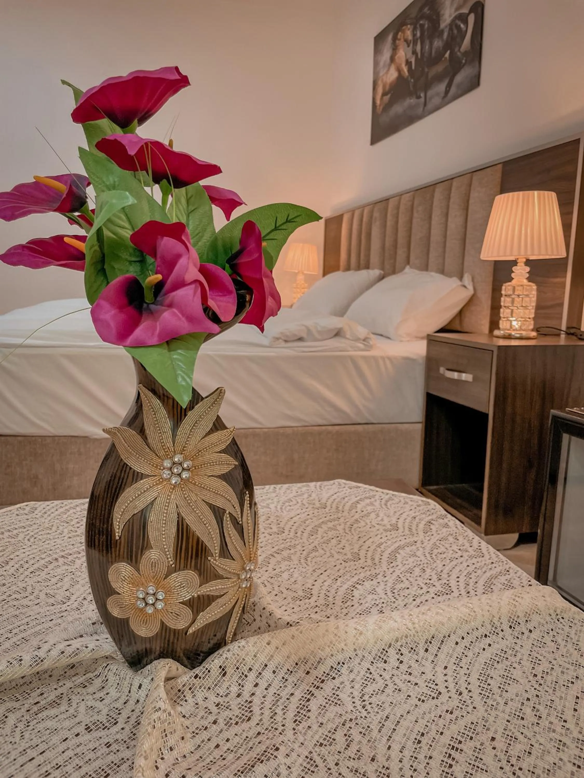 Bed in Petra Jewel Hotel