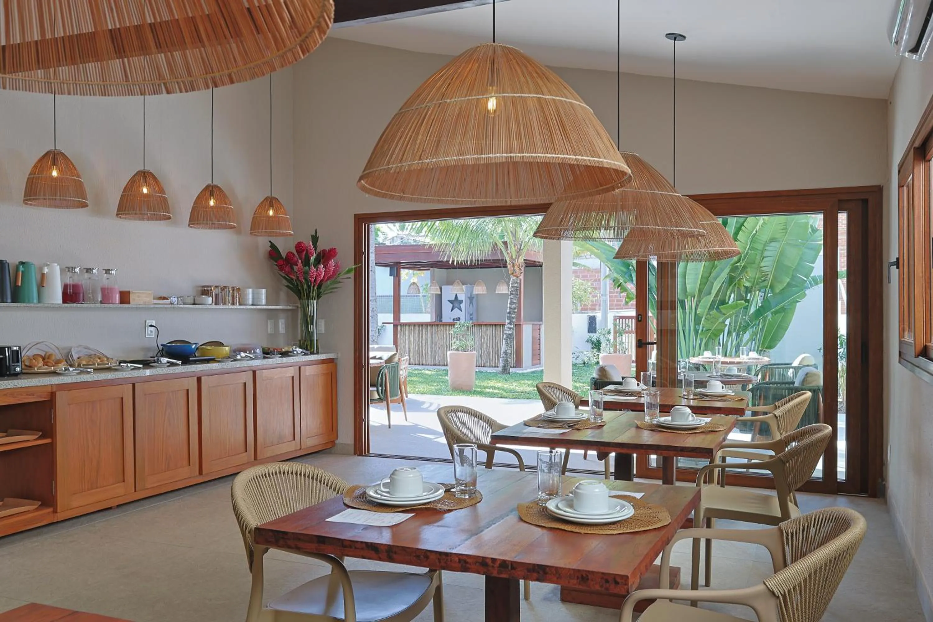 Restaurant/places to eat in Amaraíz Pousada
