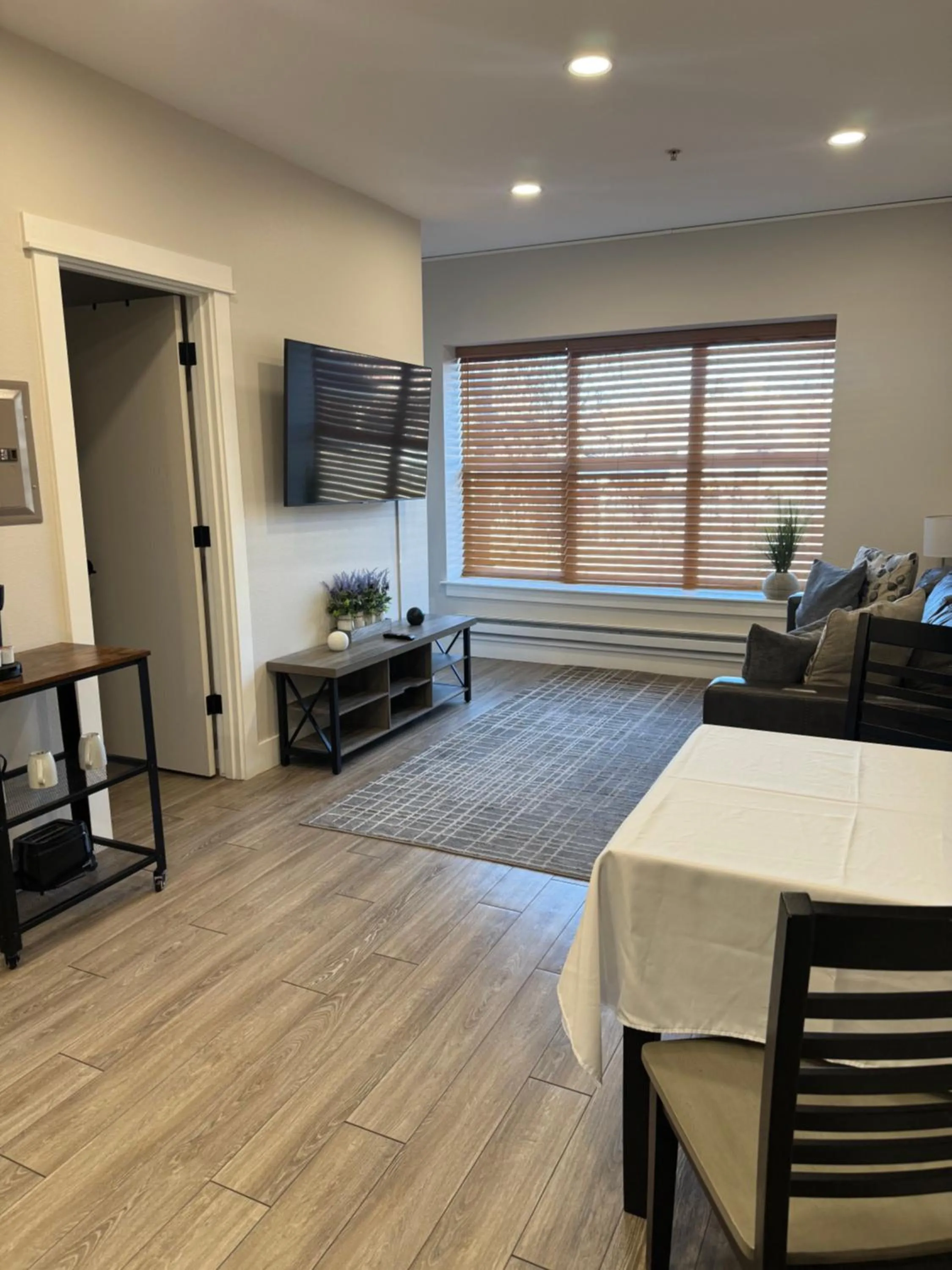 Aisling Suites