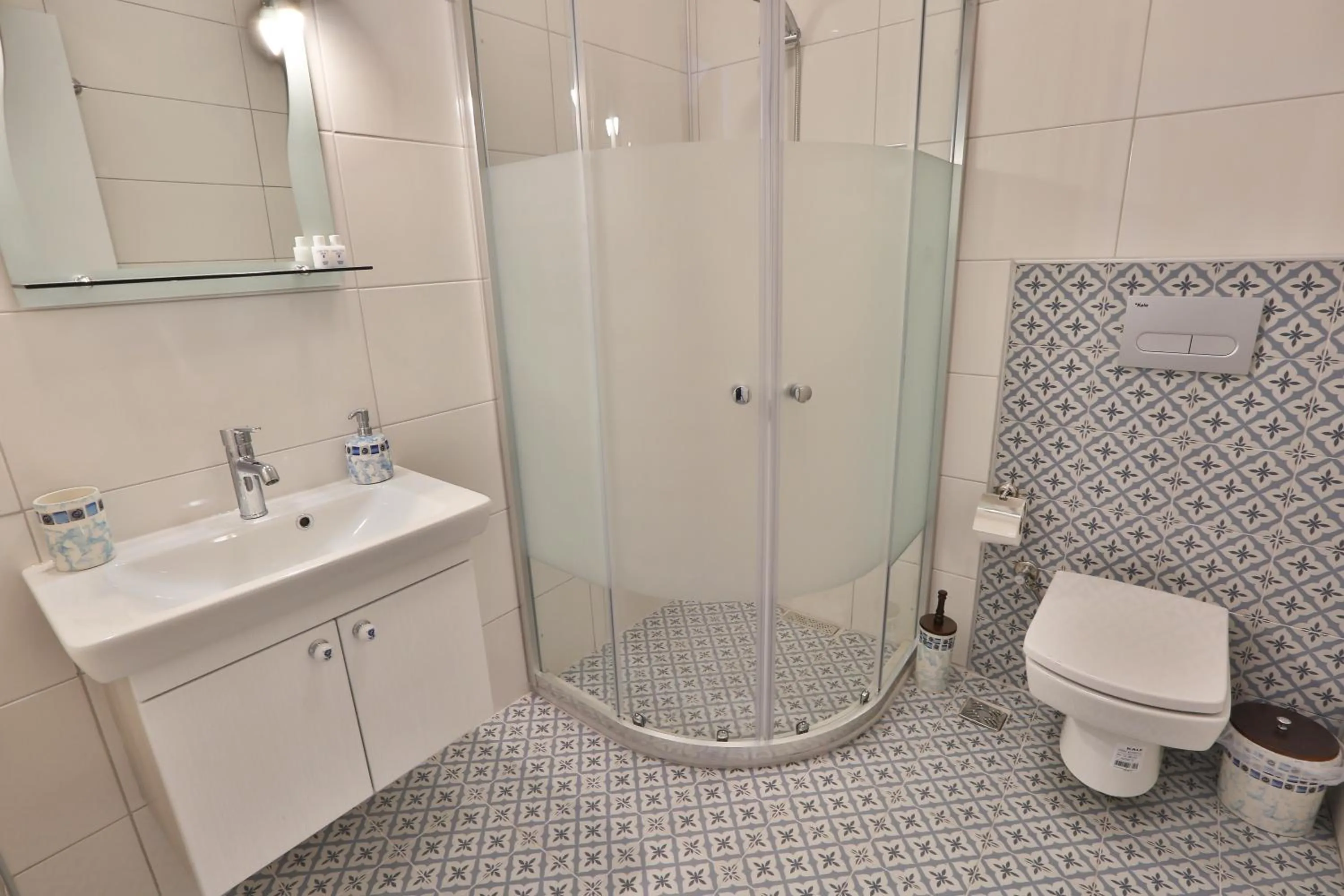 Bathroom in Emre Hotel 10Oda