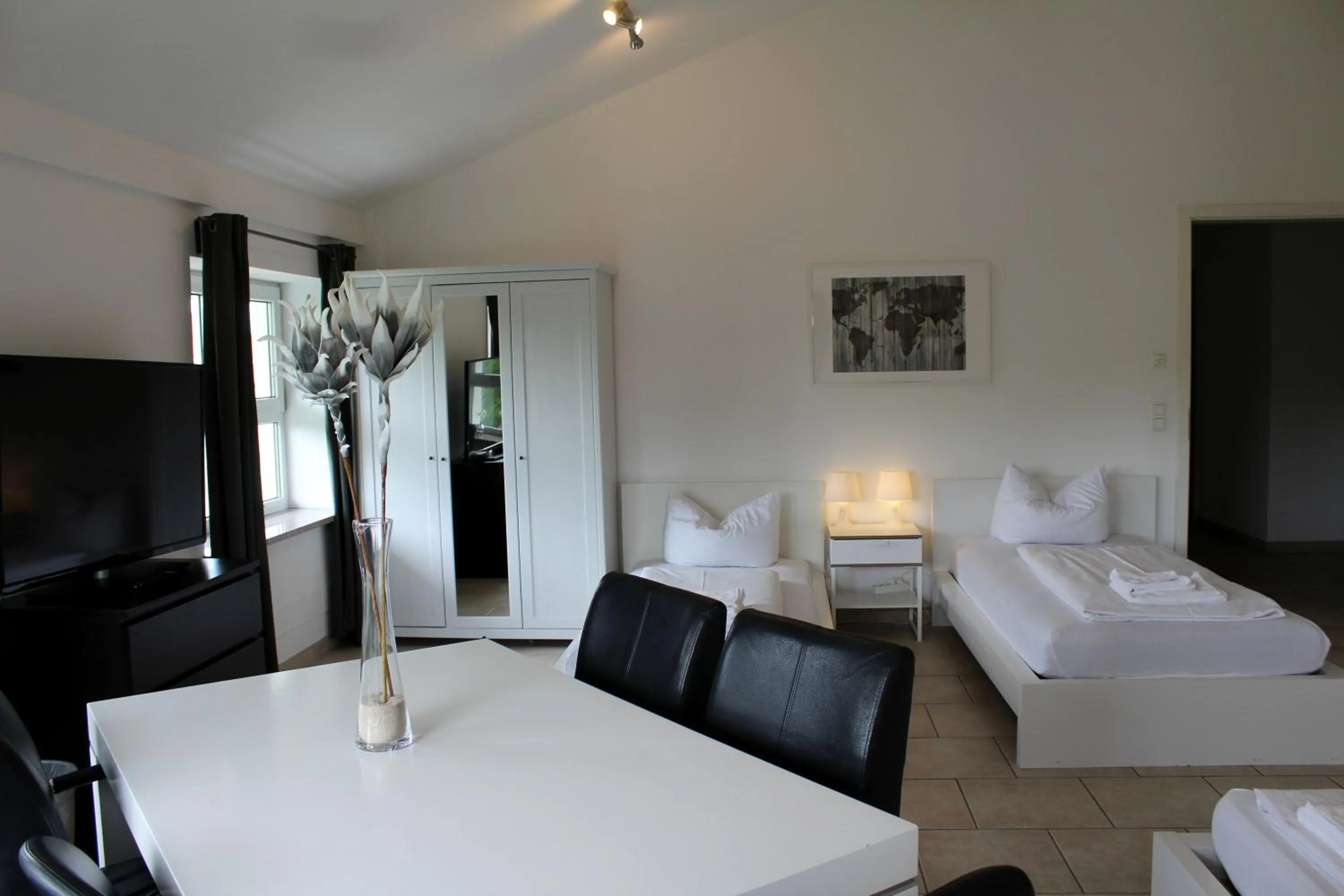 Photo of the whole room, Bed in Pension Wess