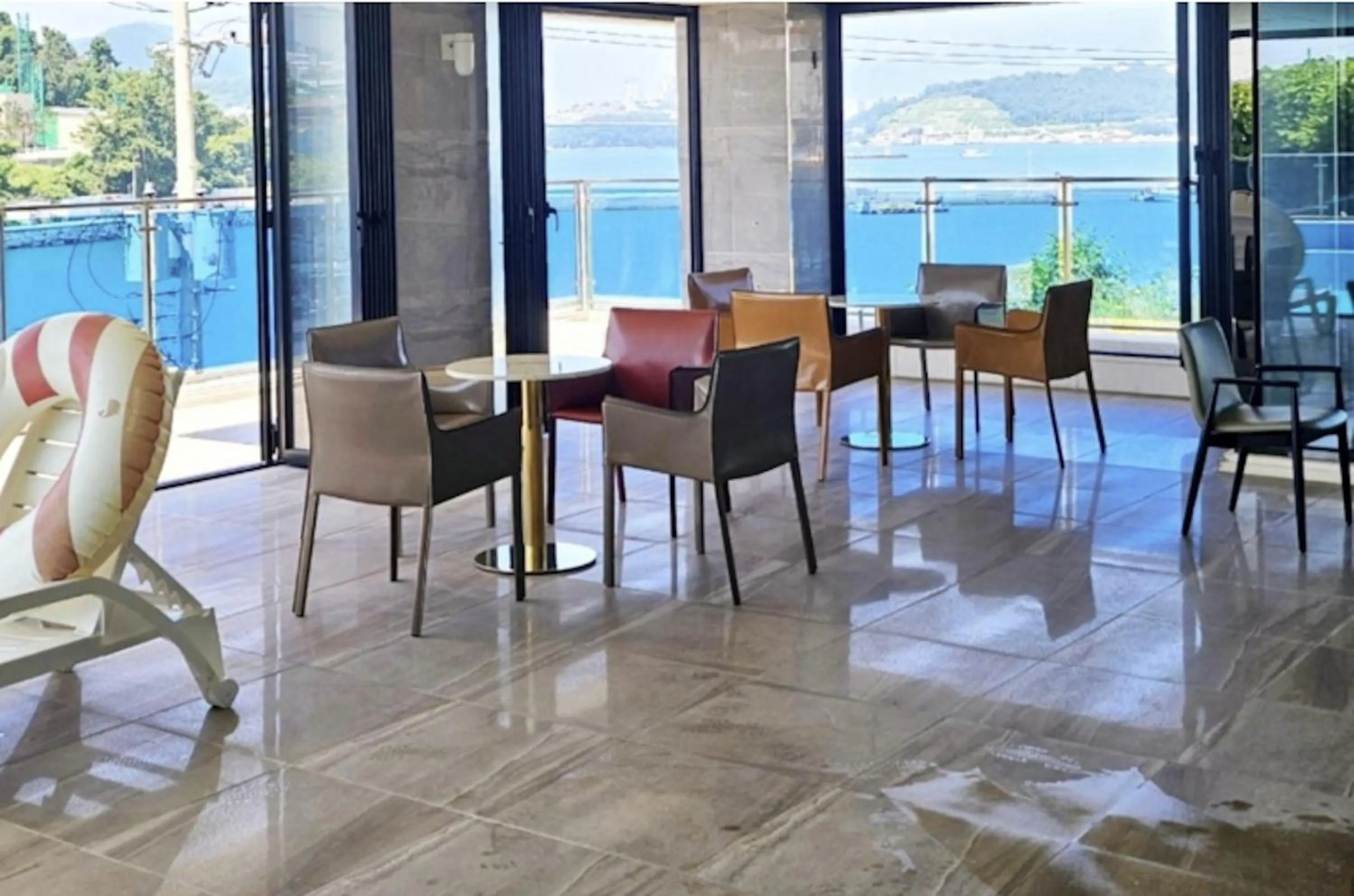 Blanc Hotel & Resort