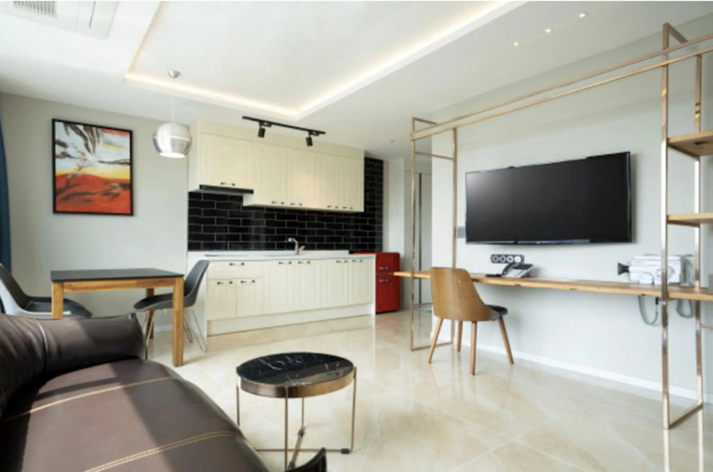 Blanc Hotel & Resort