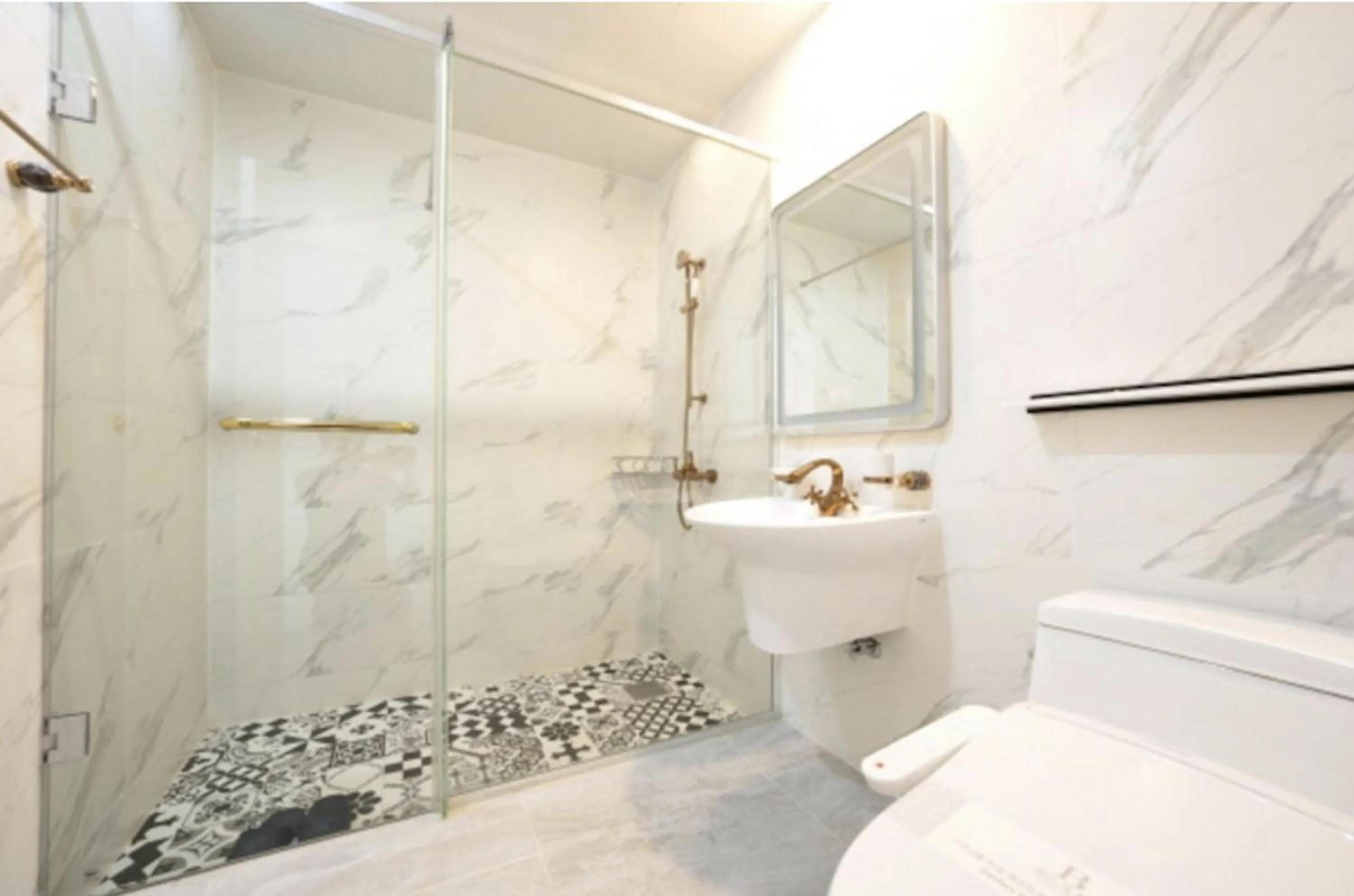 Blanc Hotel & Resort