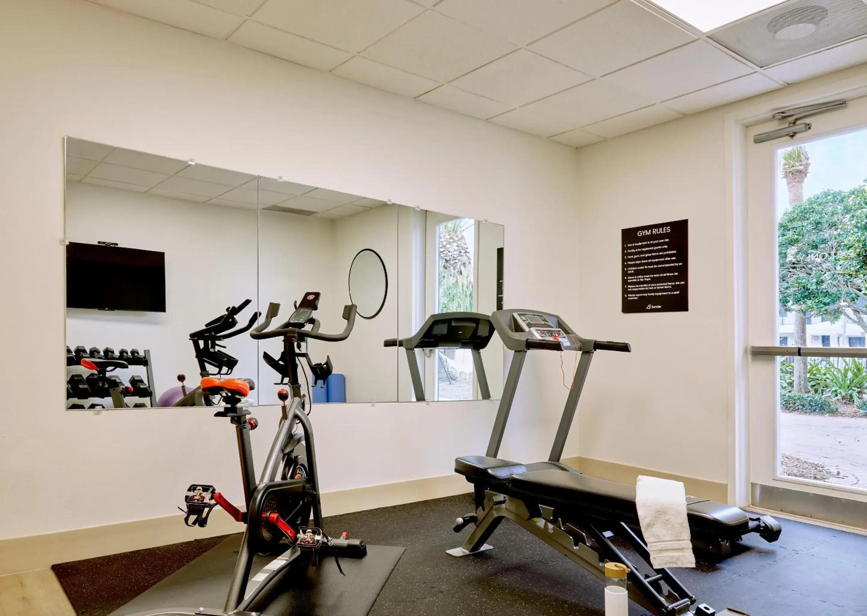 Fitness centre/facilities in voco Kissimmee Orlando by IHG Fitness centre/facilities in voco Kissimmee Orlando by IHG
