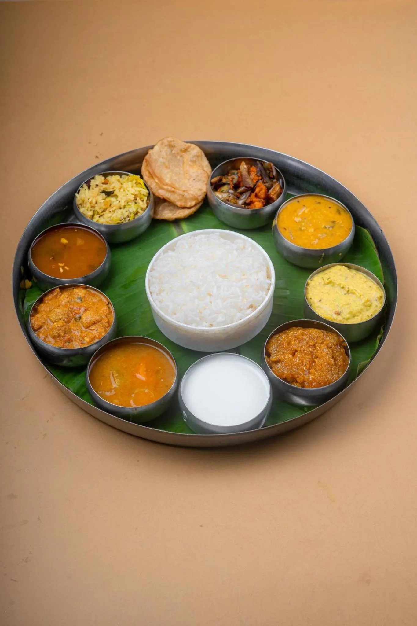 Restaurant/places to eat in Hotel Manorama Vijayawada