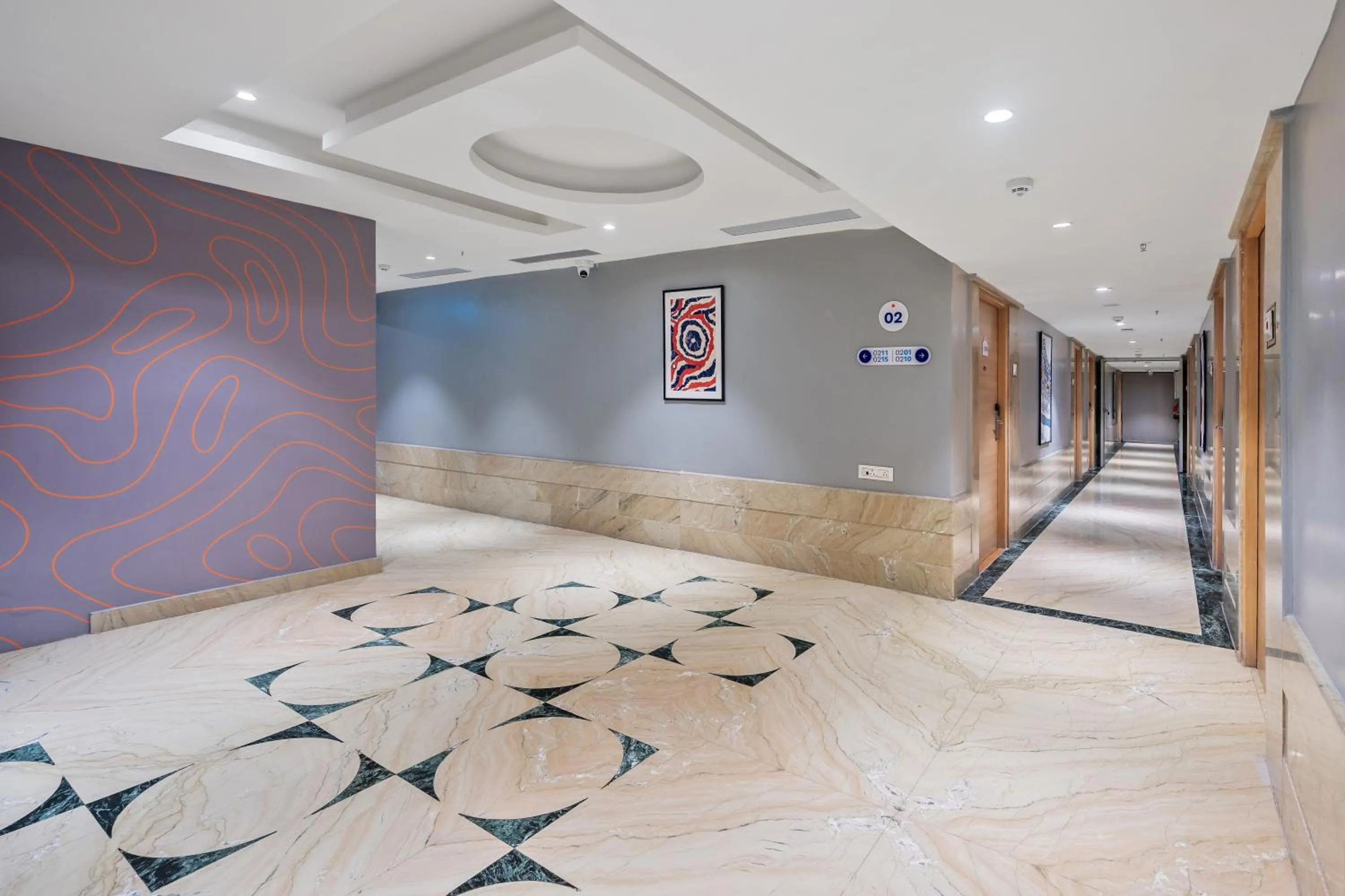 Property building, Bed in Holiday Inn Express & Suites Vijayawada