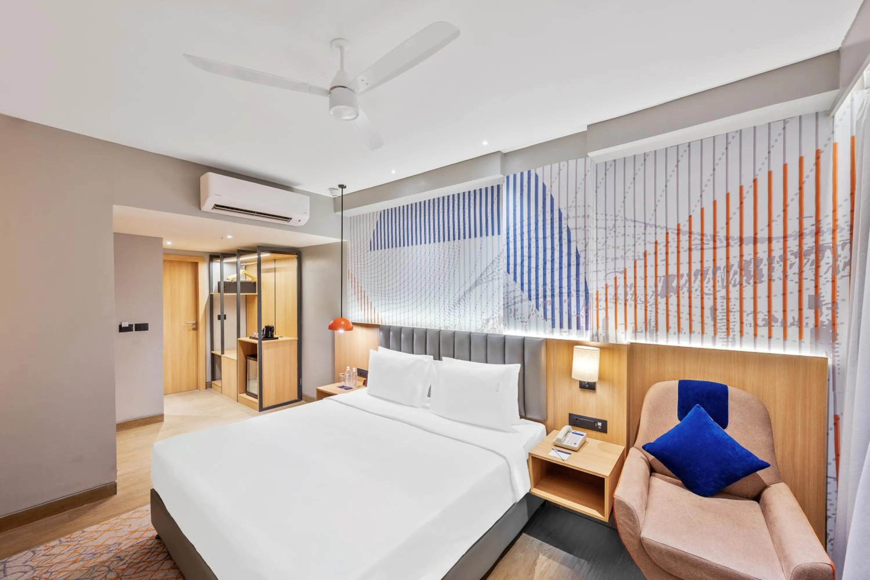 Bed in Holiday Inn Express & Suites Vijayawada