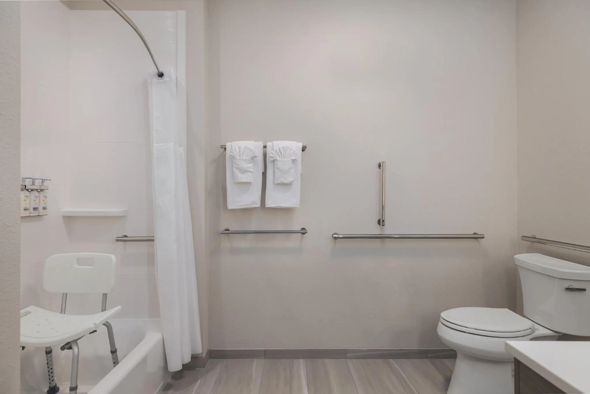 Photo of the whole room in Holiday Inn Express & Suites Nacogdoches Southwest by IHG