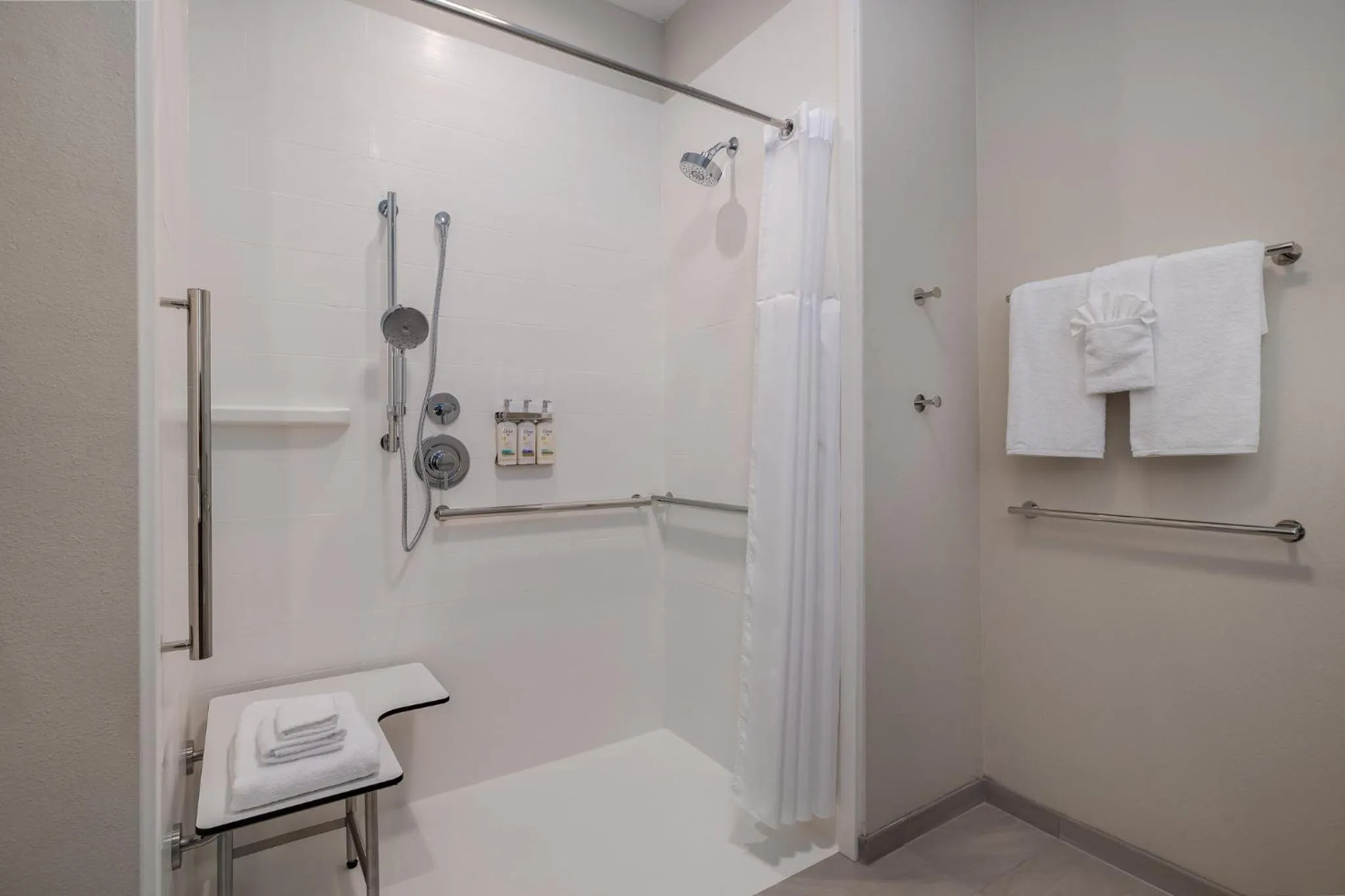 Photo of the whole room in Holiday Inn Express & Suites Nacogdoches Southwest by IHG