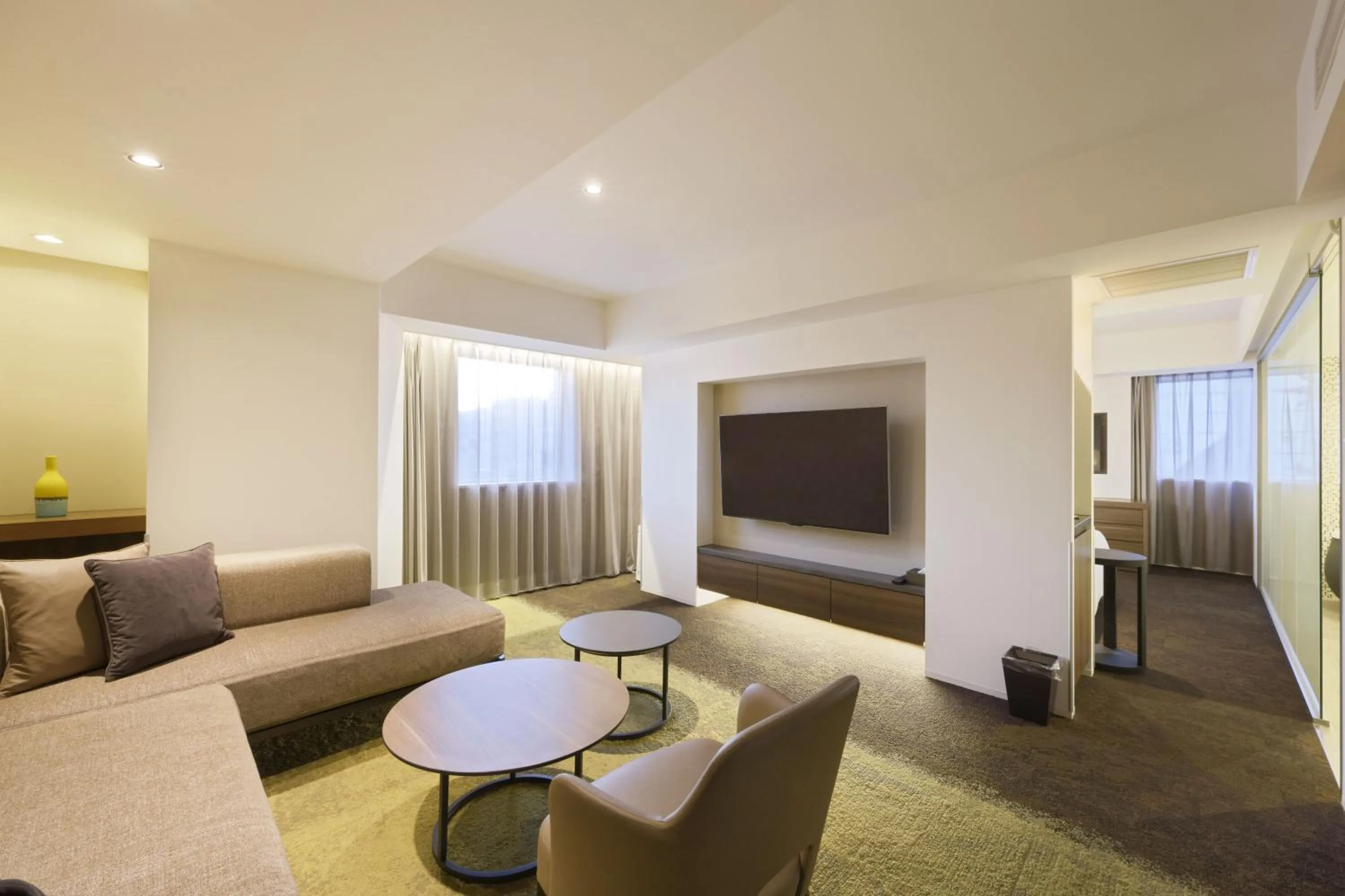 Photo of the whole room in Holiday Inn & Suites Sapporo Odori Park by IHG