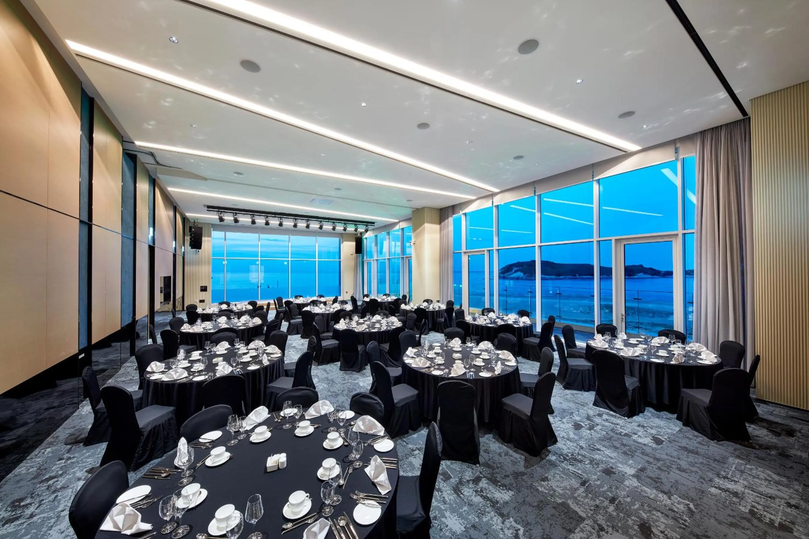 Renebleu by Sol Beach